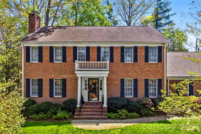 1218 Everette Place