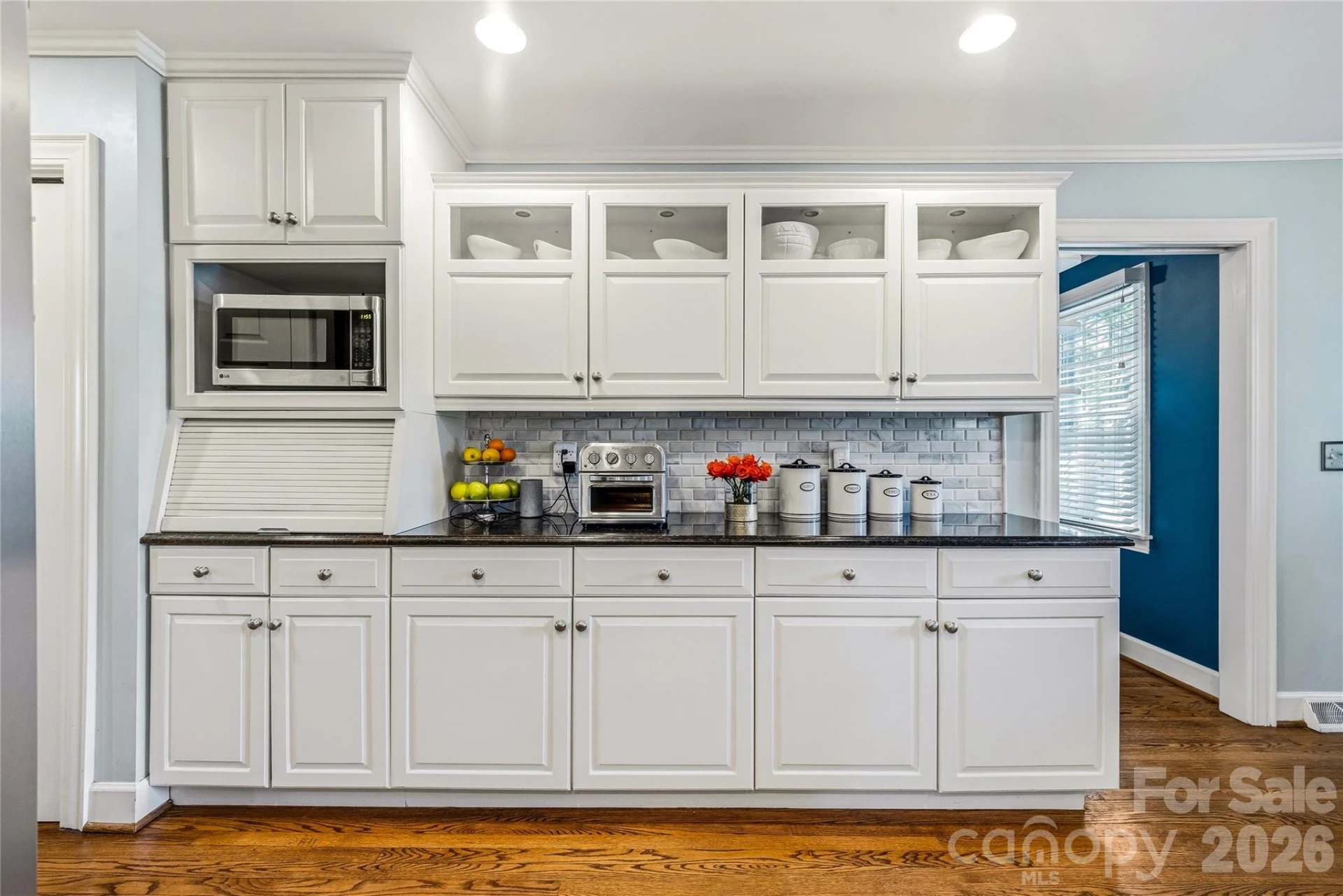 1218 Everette Place - Photo 18