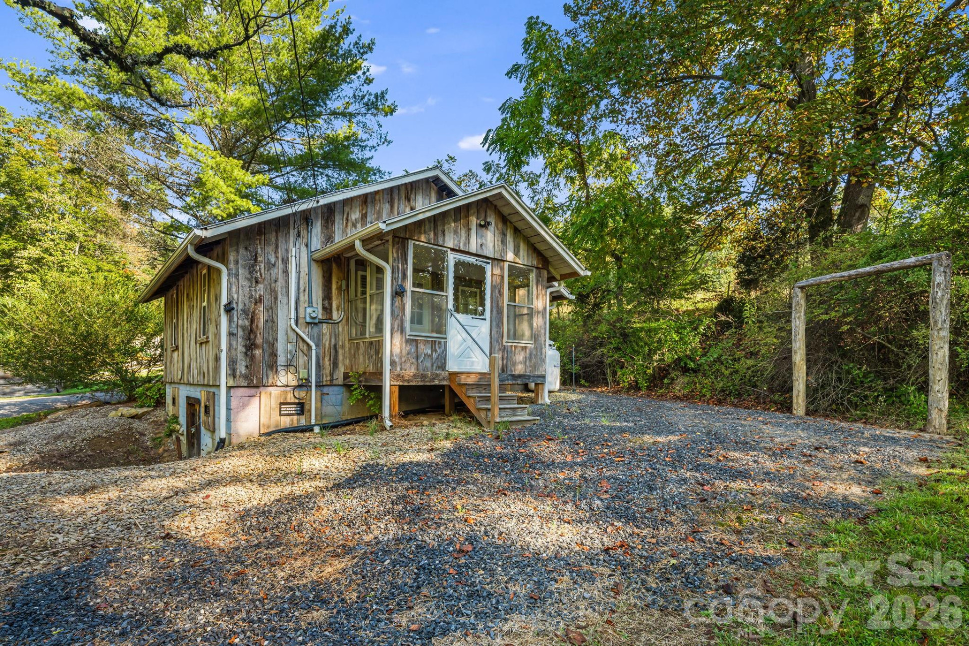456 Maney Branch Road - Photo 2