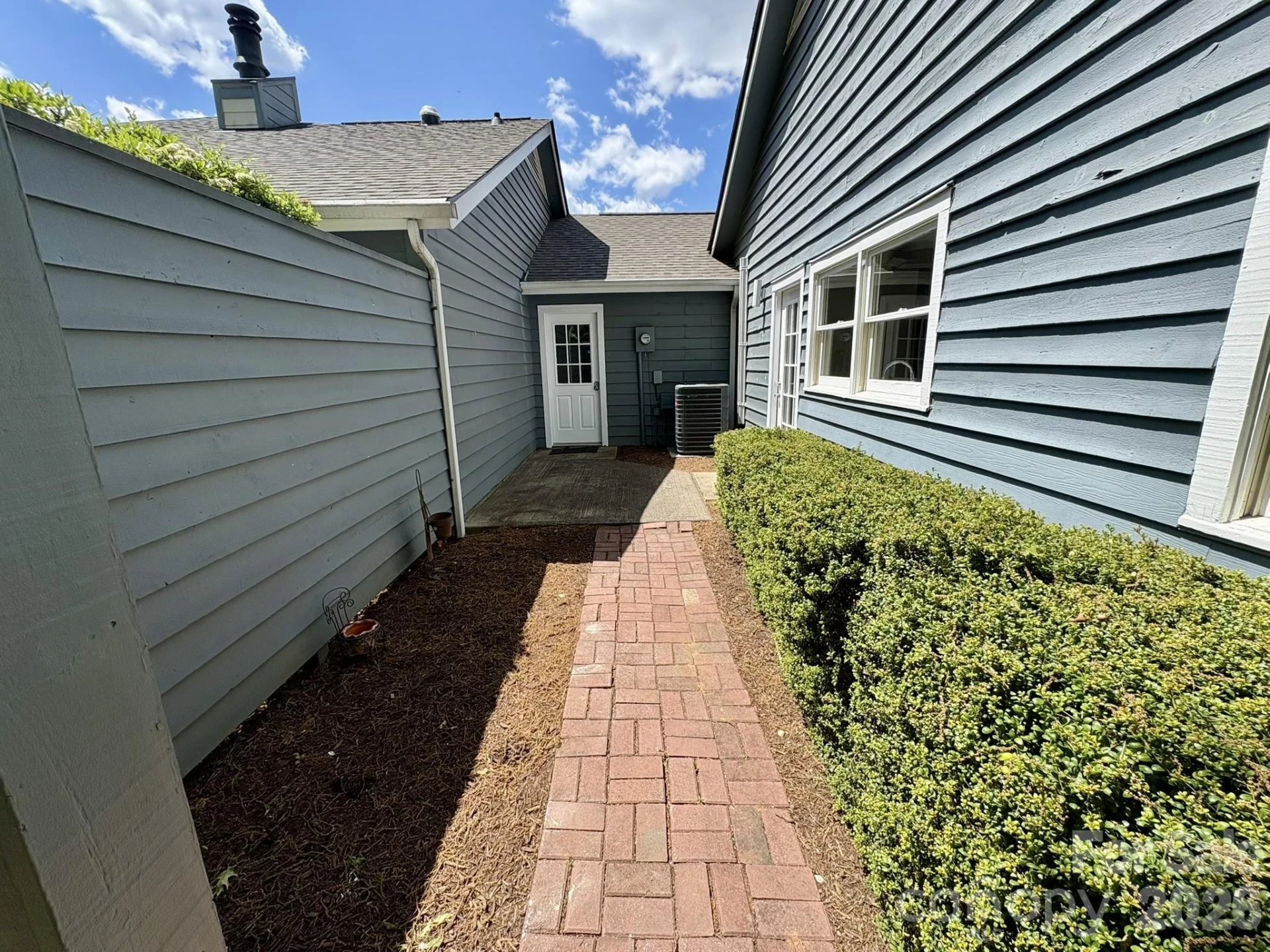 10 Laurel Place Drive - Photo 6