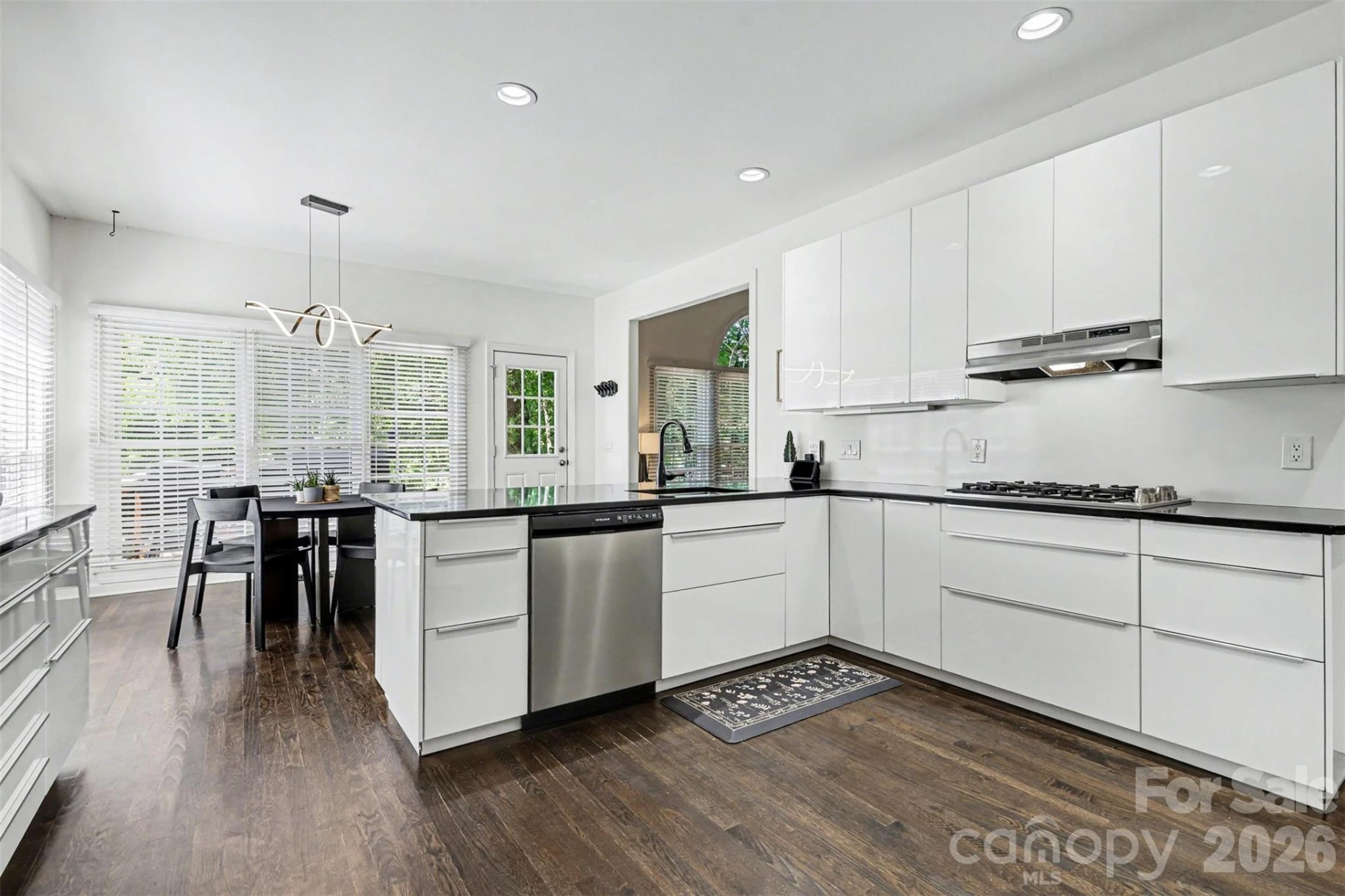 6213 Knightsgate Court - Photo 7