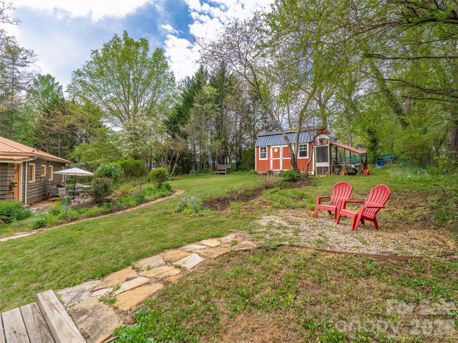 686 New Haw Creek Road - Photo 35