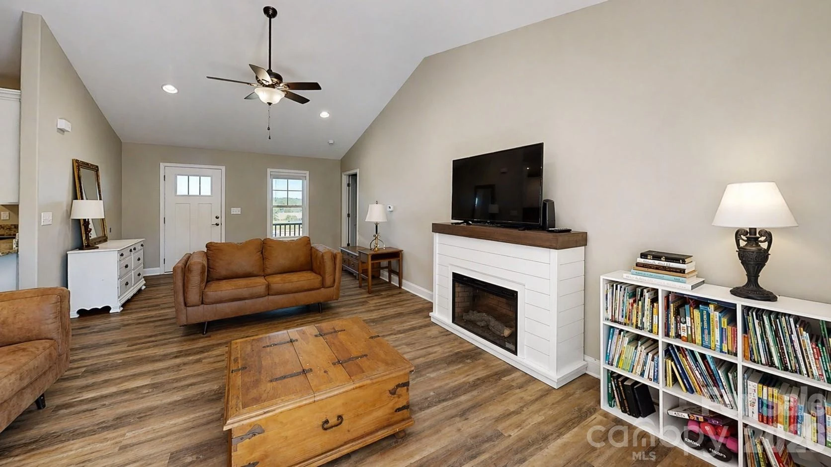3867 Ritchie Road - Photo 4