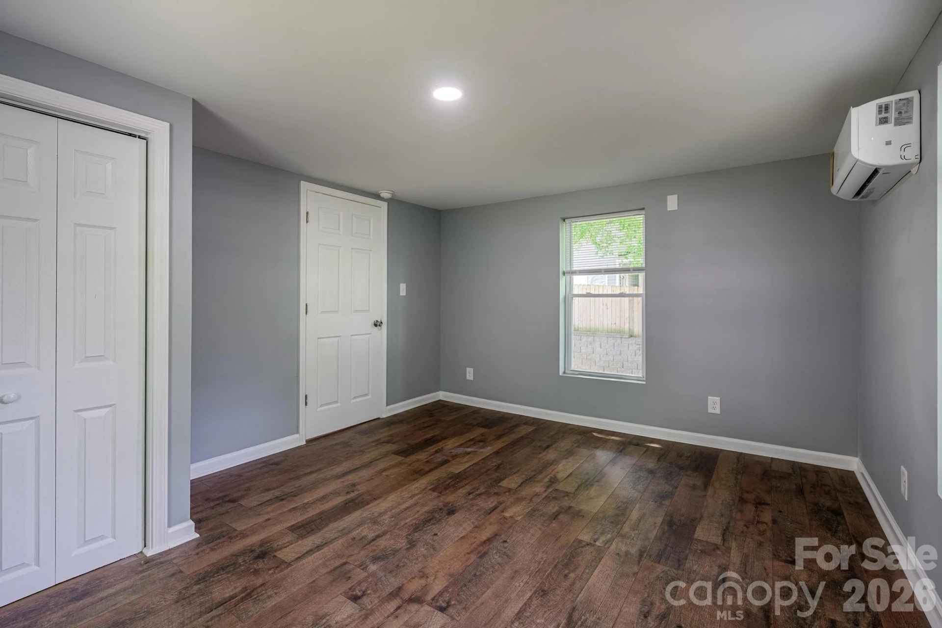 19513 Meridian Street - Photo 15
