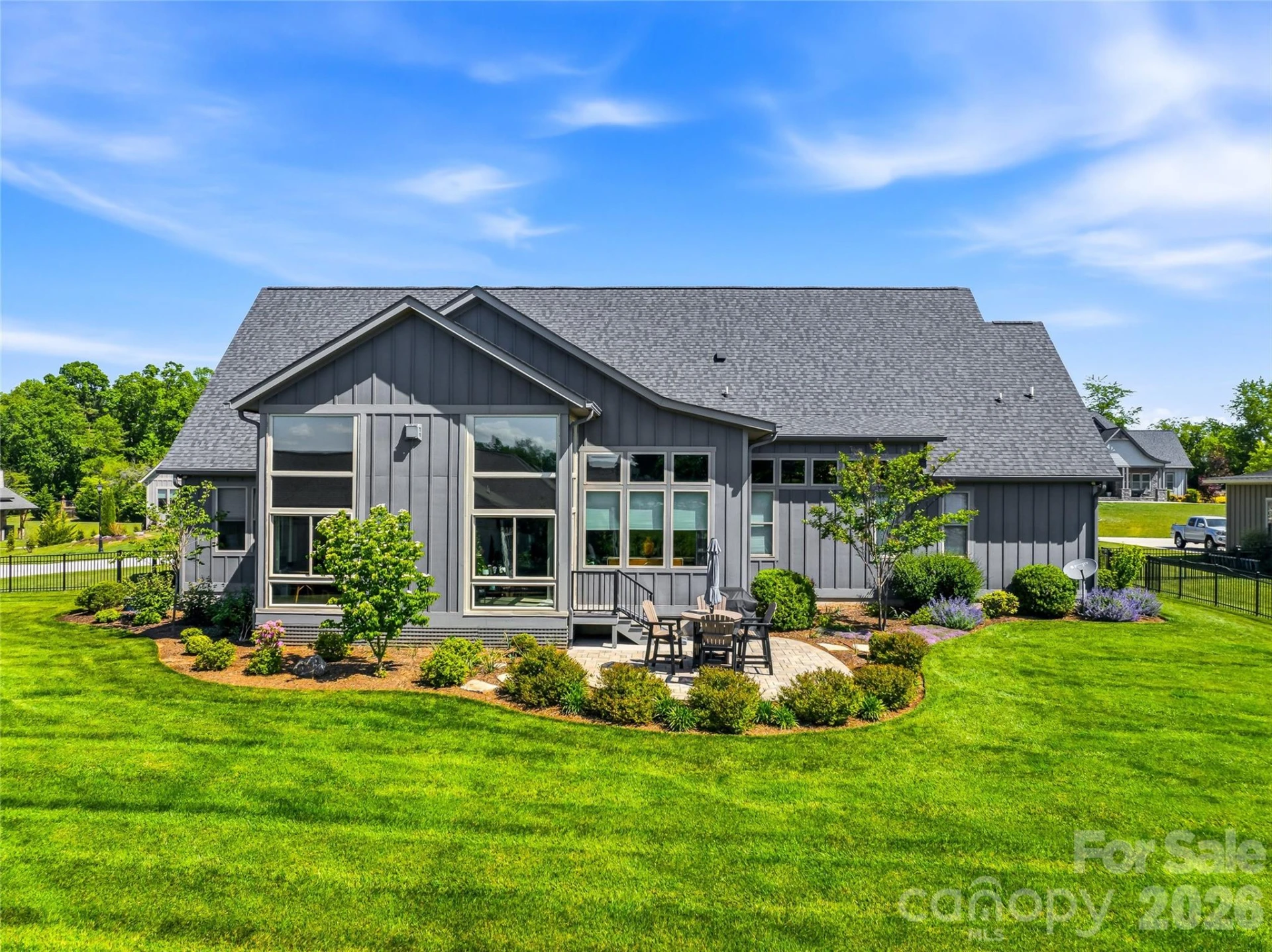 400 Samuel Drive - Photo 37