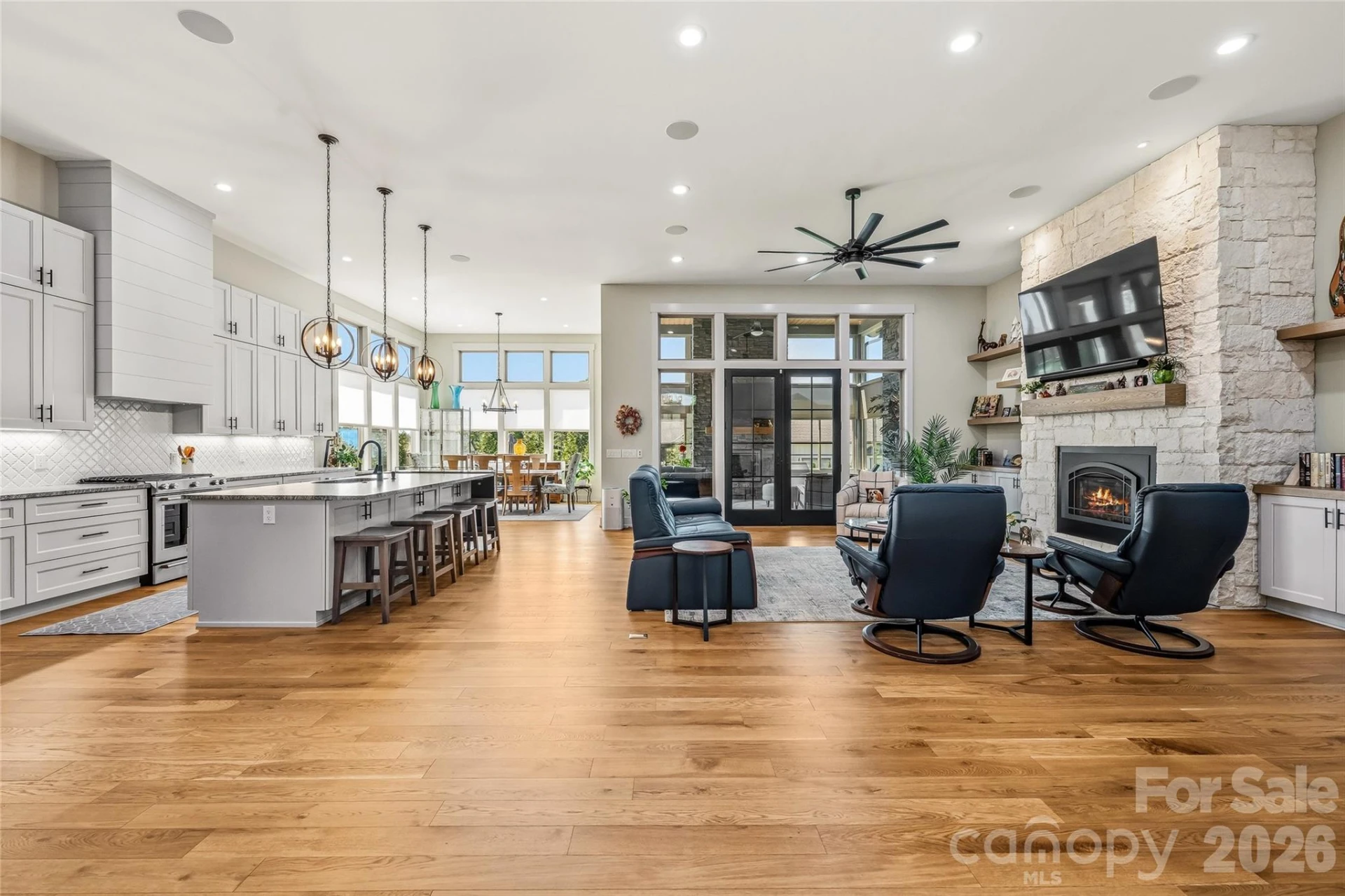400 Samuel Drive - Photo 6