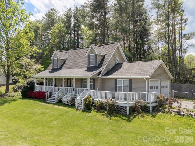 5 Pottery Terrace Trail, Flat Rock, NC, 28731