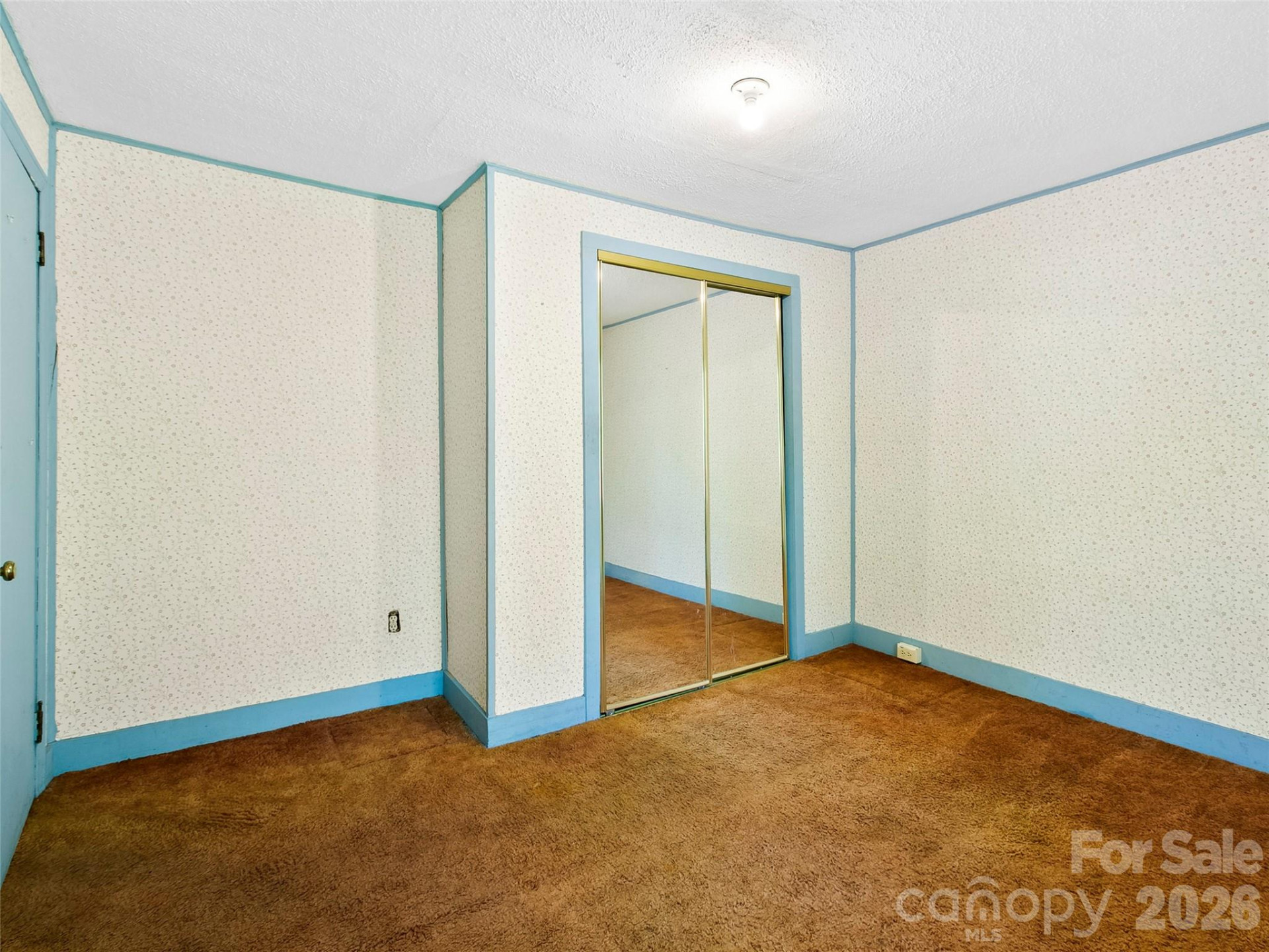 203 Dundee Street - Photo 16