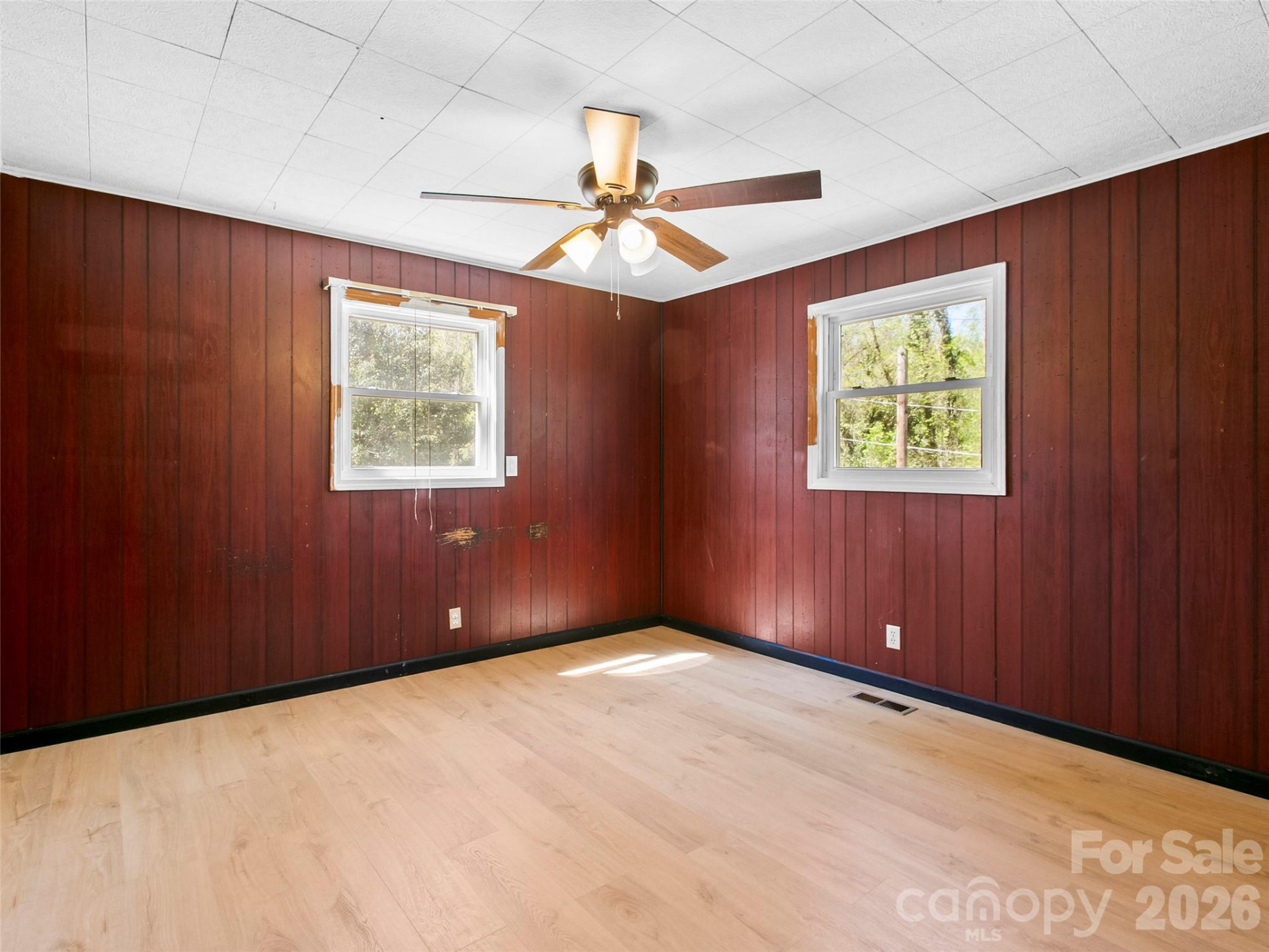 203 Dundee Street - Photo 19