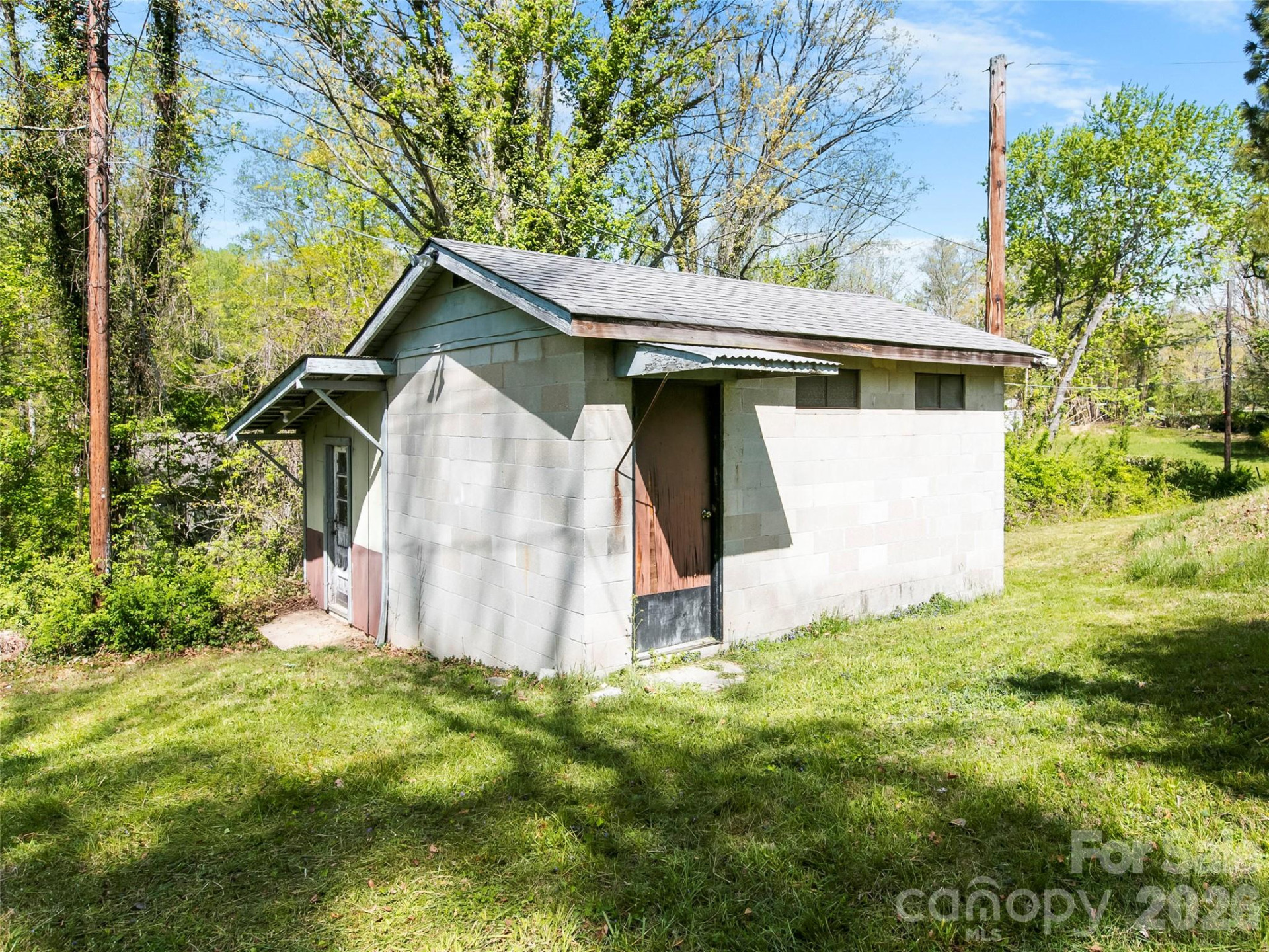 203 Dundee Street - Photo 23