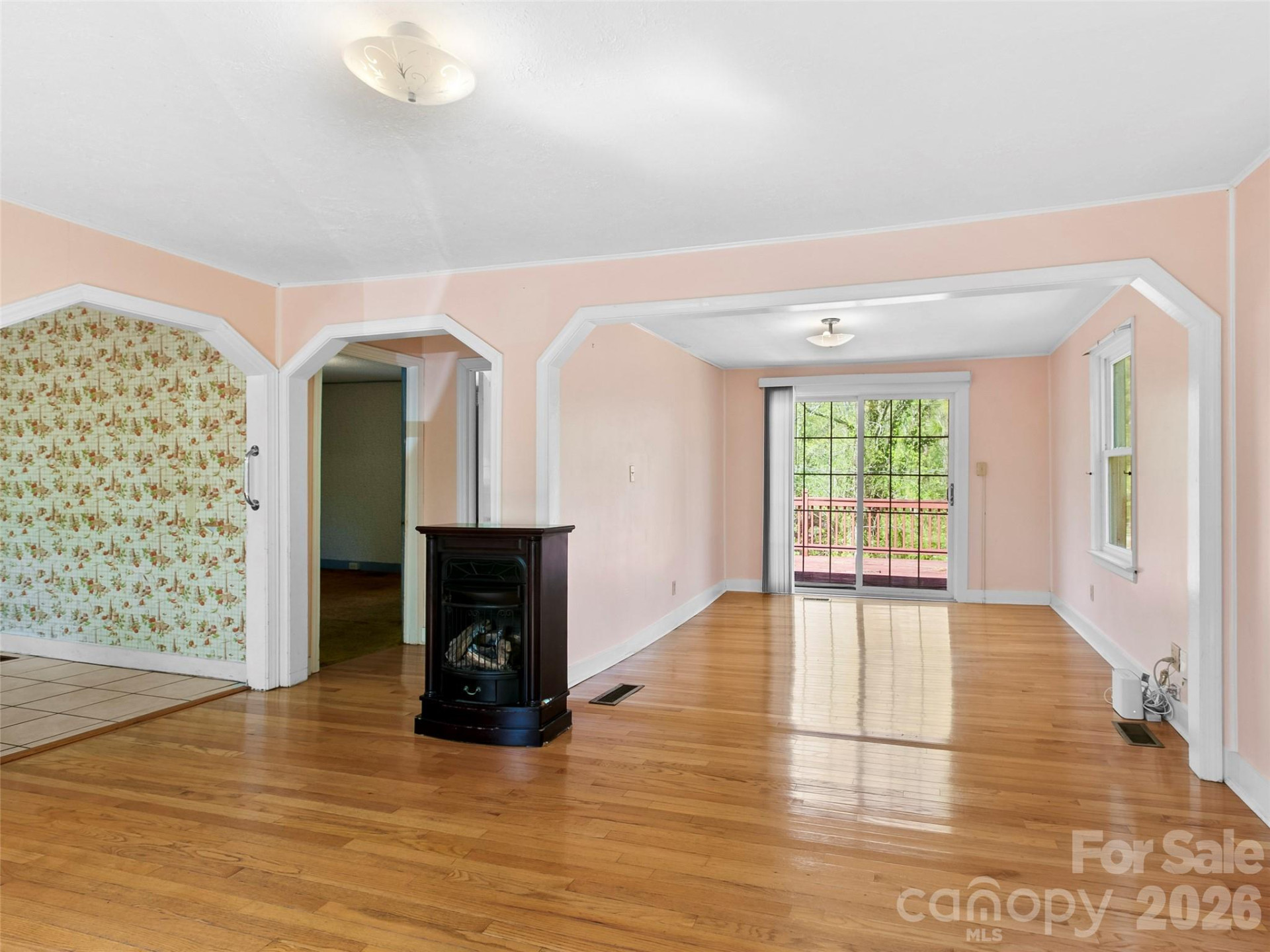 203 Dundee Street - Photo 4