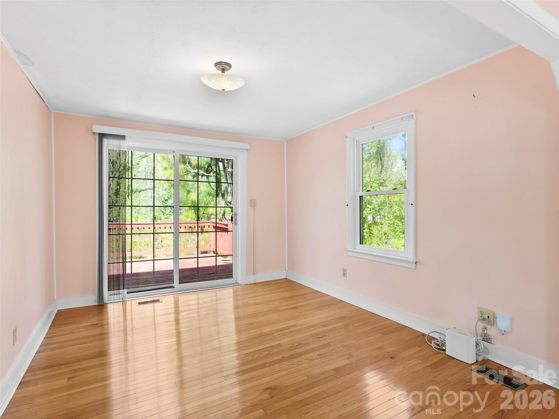 203 Dundee Street - Photo 6