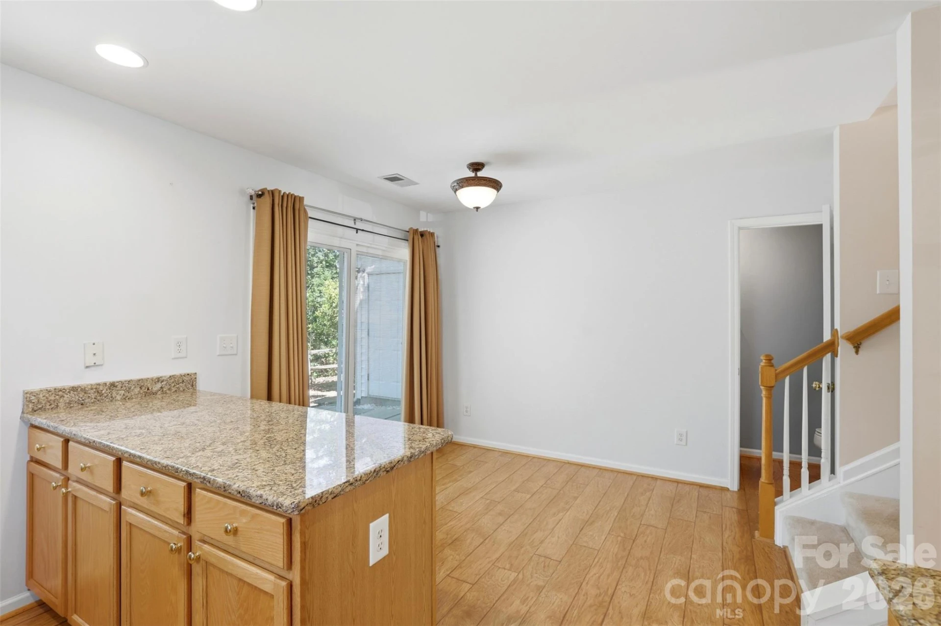 6142 Warrior Avenue - Photo 9