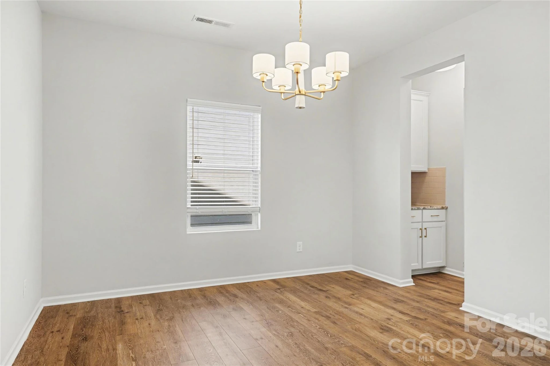 5048 Thomasville Drive - Photo 7