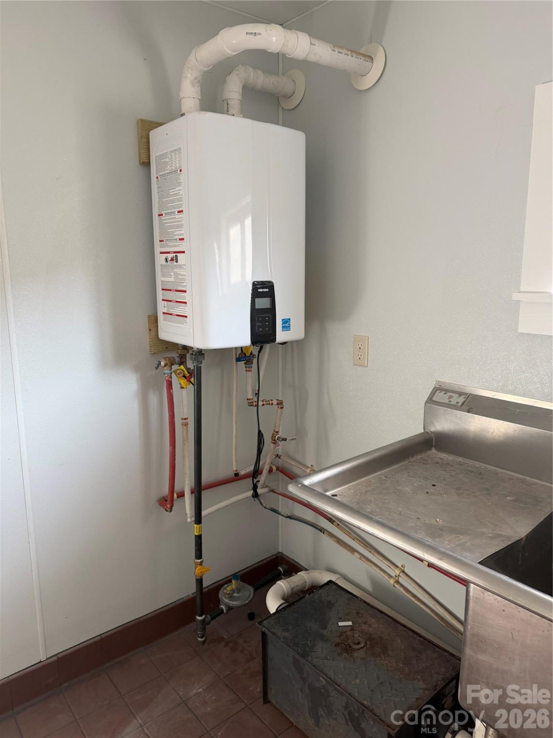 219 Amboy Road - Photo 15