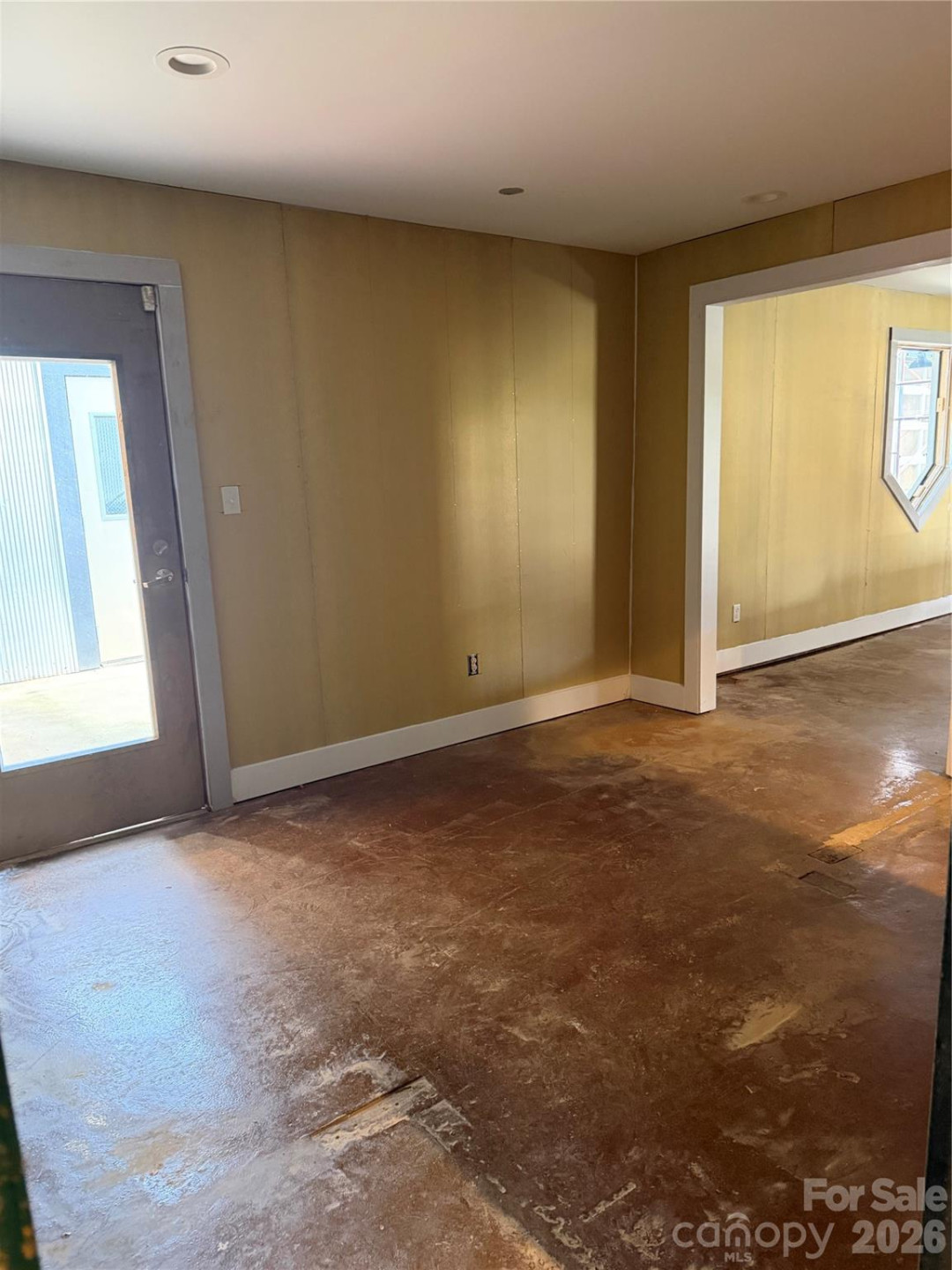 219 Amboy Road - Photo 22