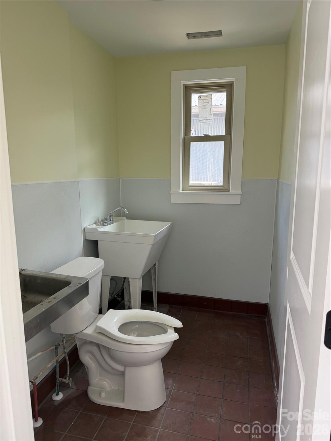 219 Amboy Road - Photo 23