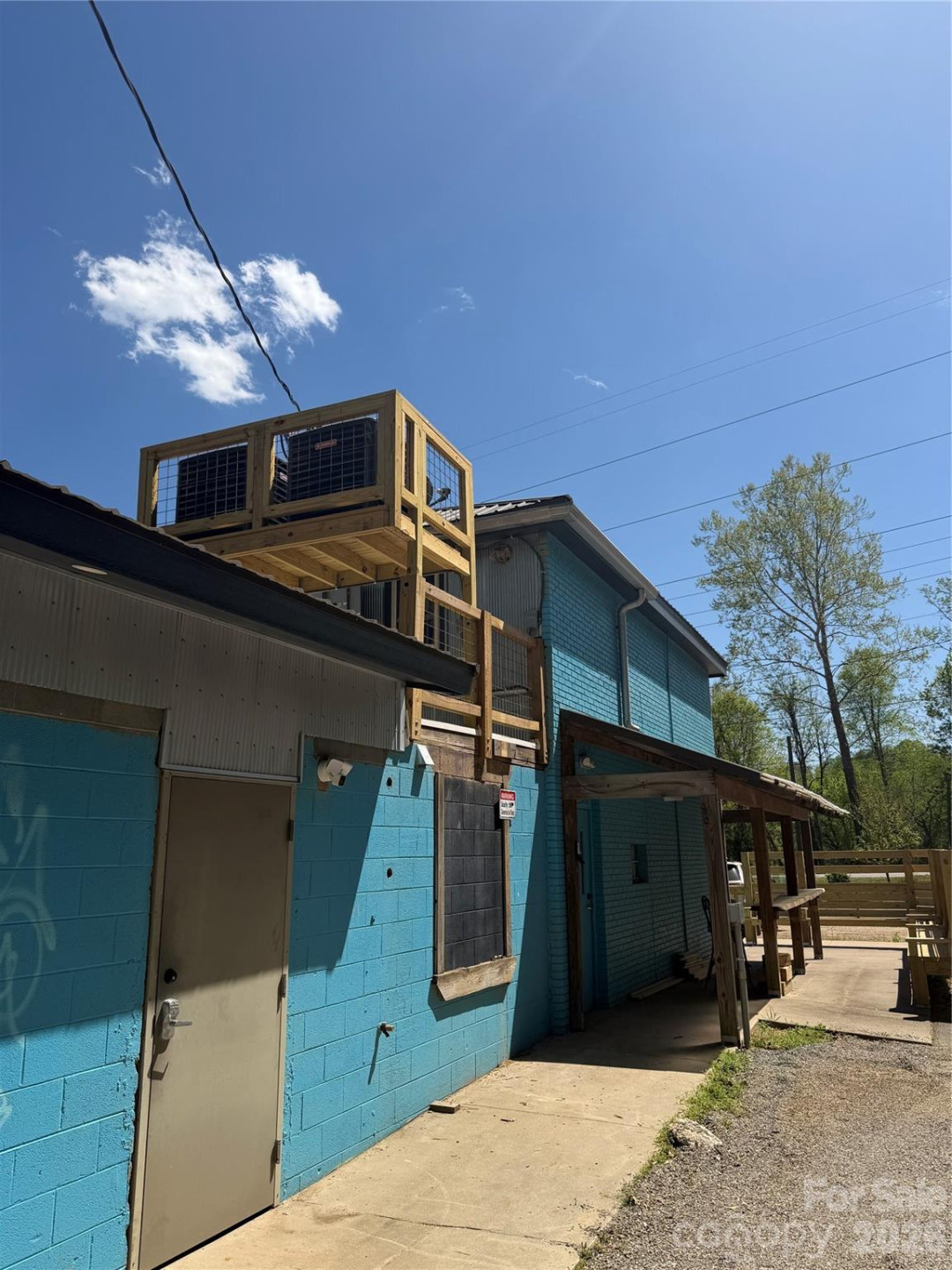 219 Amboy Road - Photo 32