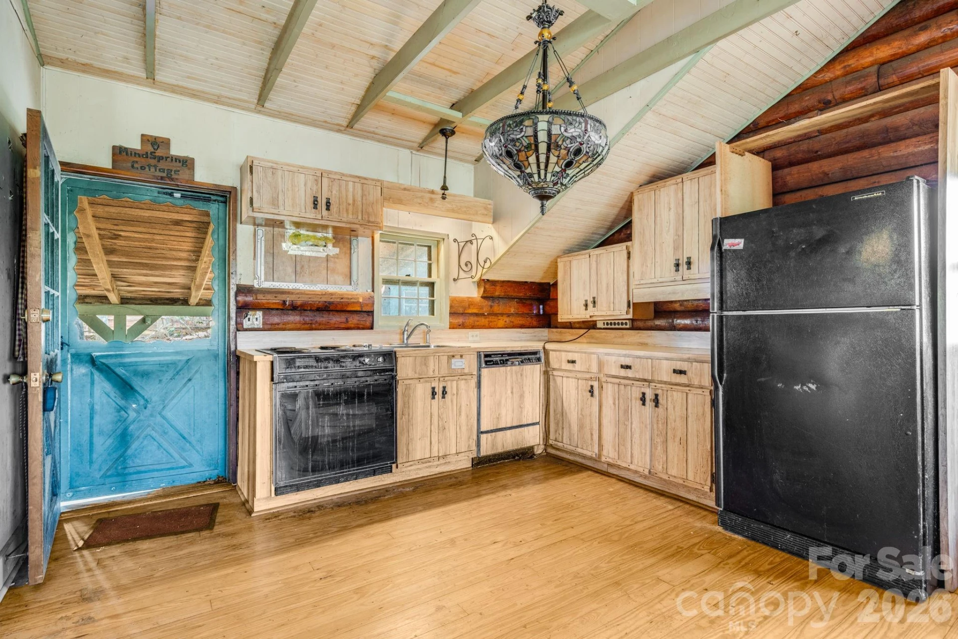 770 Echo Hill Drive - Photo 11