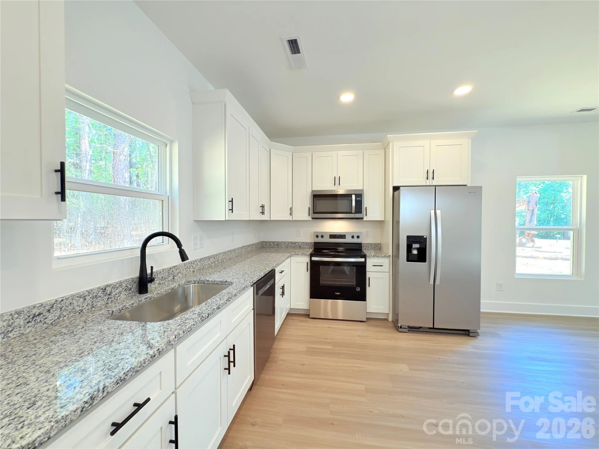221 Carlie Street - Photo 11