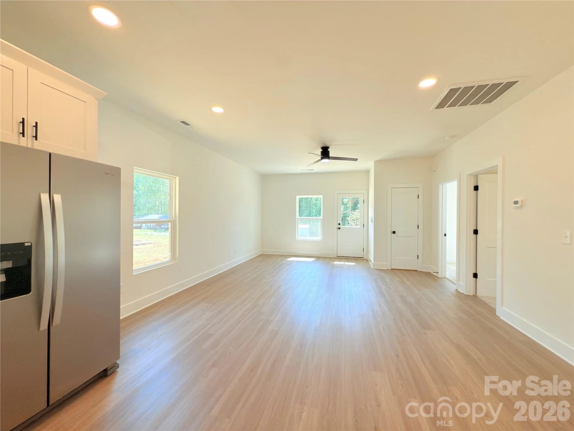 221 Carlie Street - Photo 13