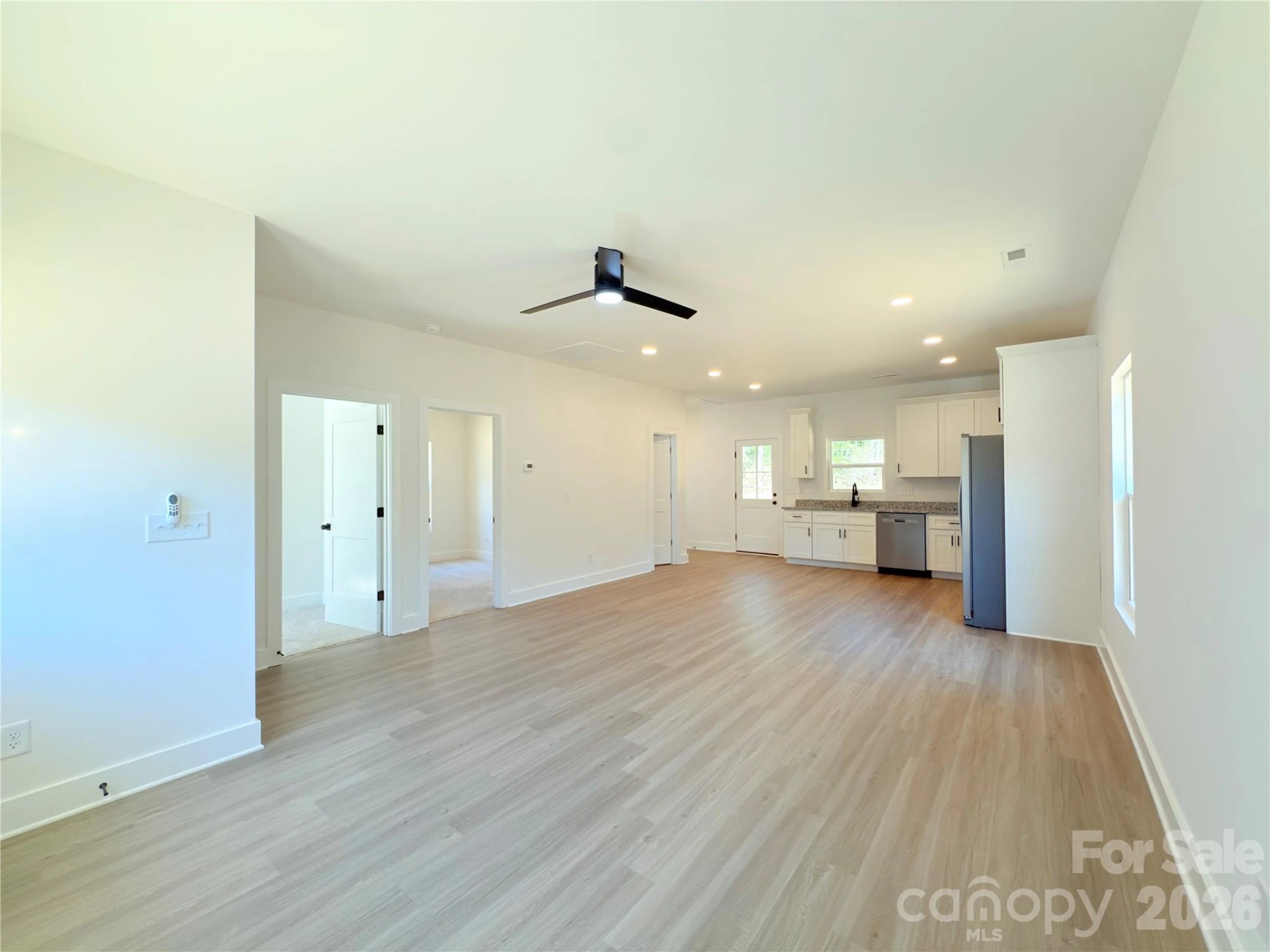 221 Carlie Street - Photo 8