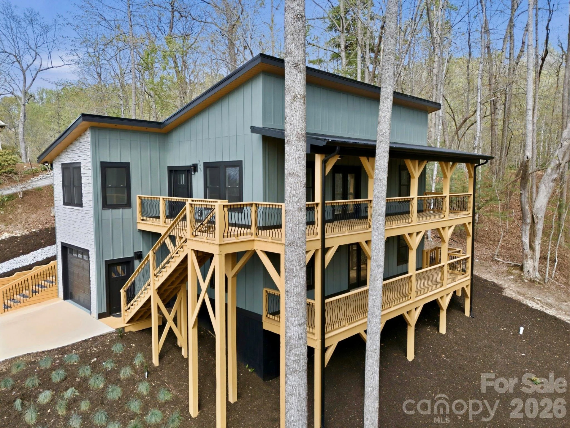 276 Coopers Drive