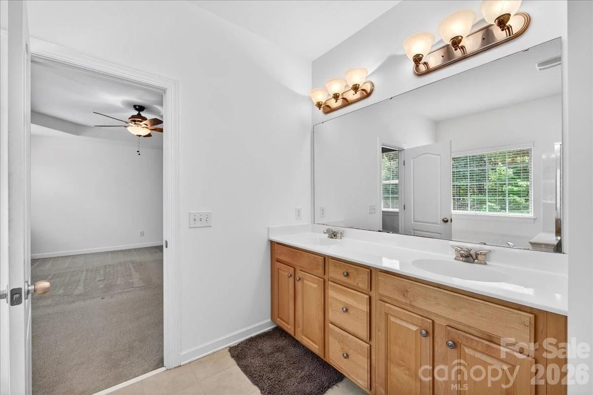 428 Ranelagh Drive - Photo 18