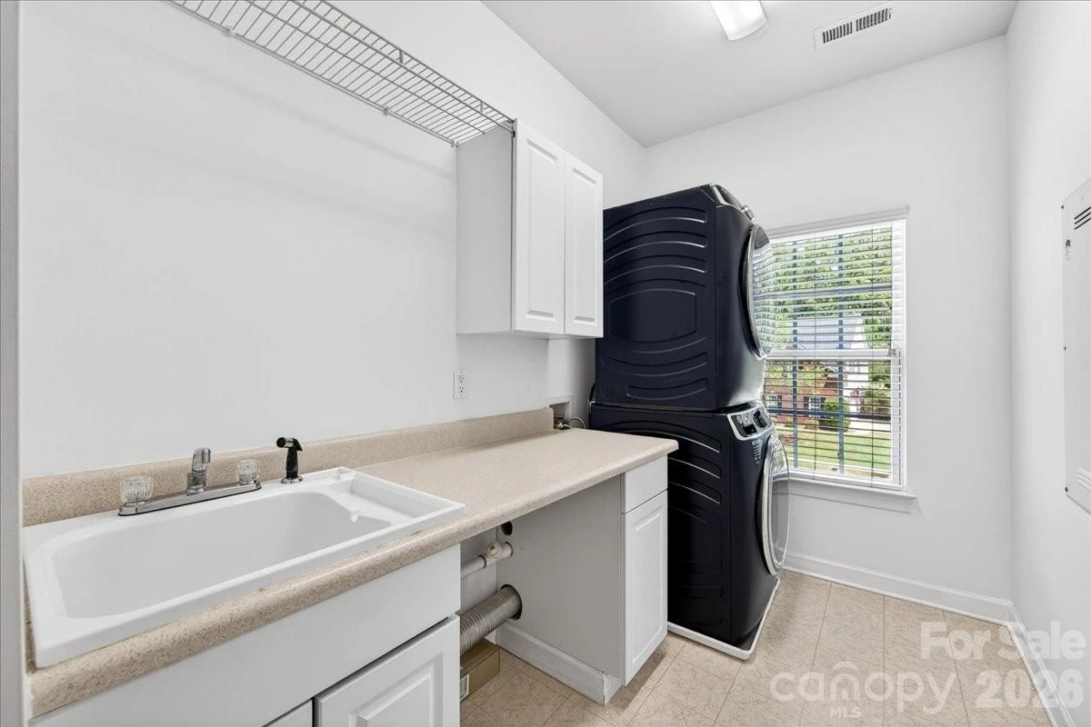 428 Ranelagh Drive - Photo 29