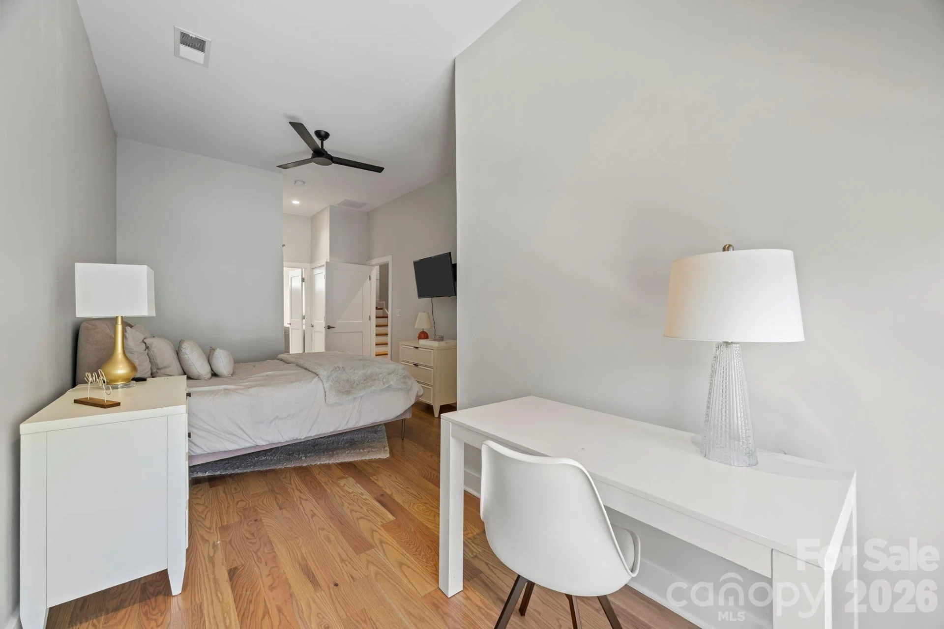 1062 Kenilworth Avenue - Photo 14