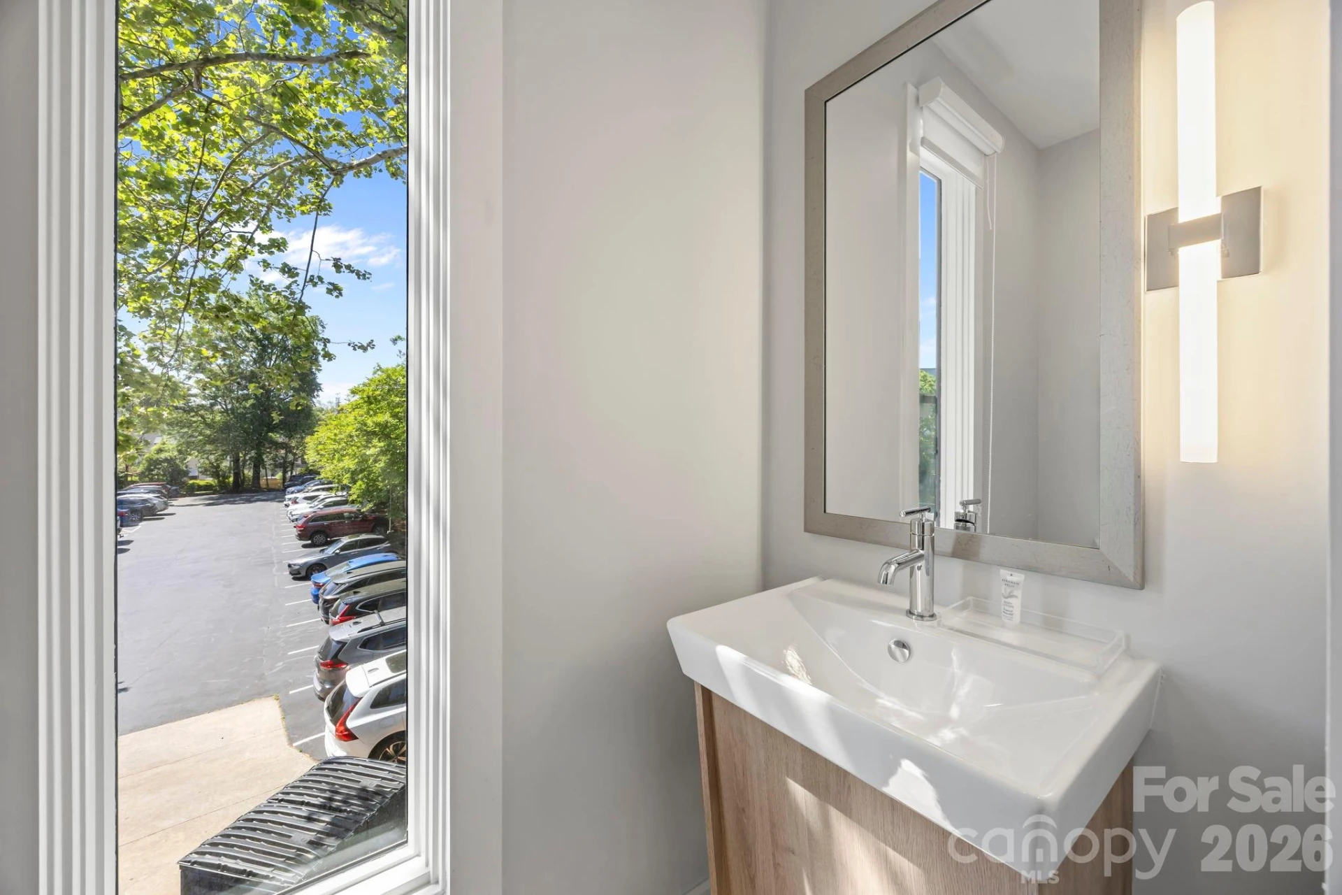 1062 Kenilworth Avenue - Photo 9
