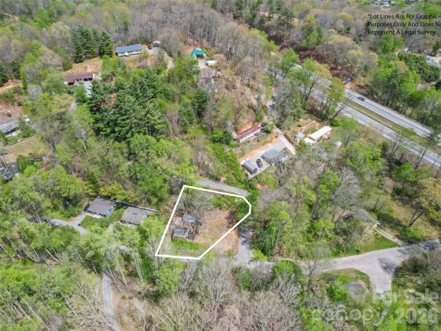 26 Lansing Road, Waynesville, NC, 28786