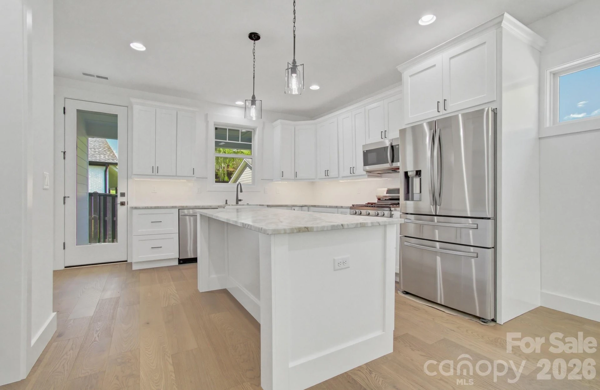 615 Allen Street - Photo 9