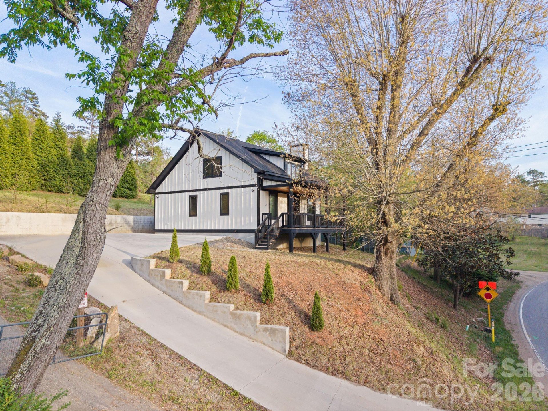 213 New Stock Road - Photo 2