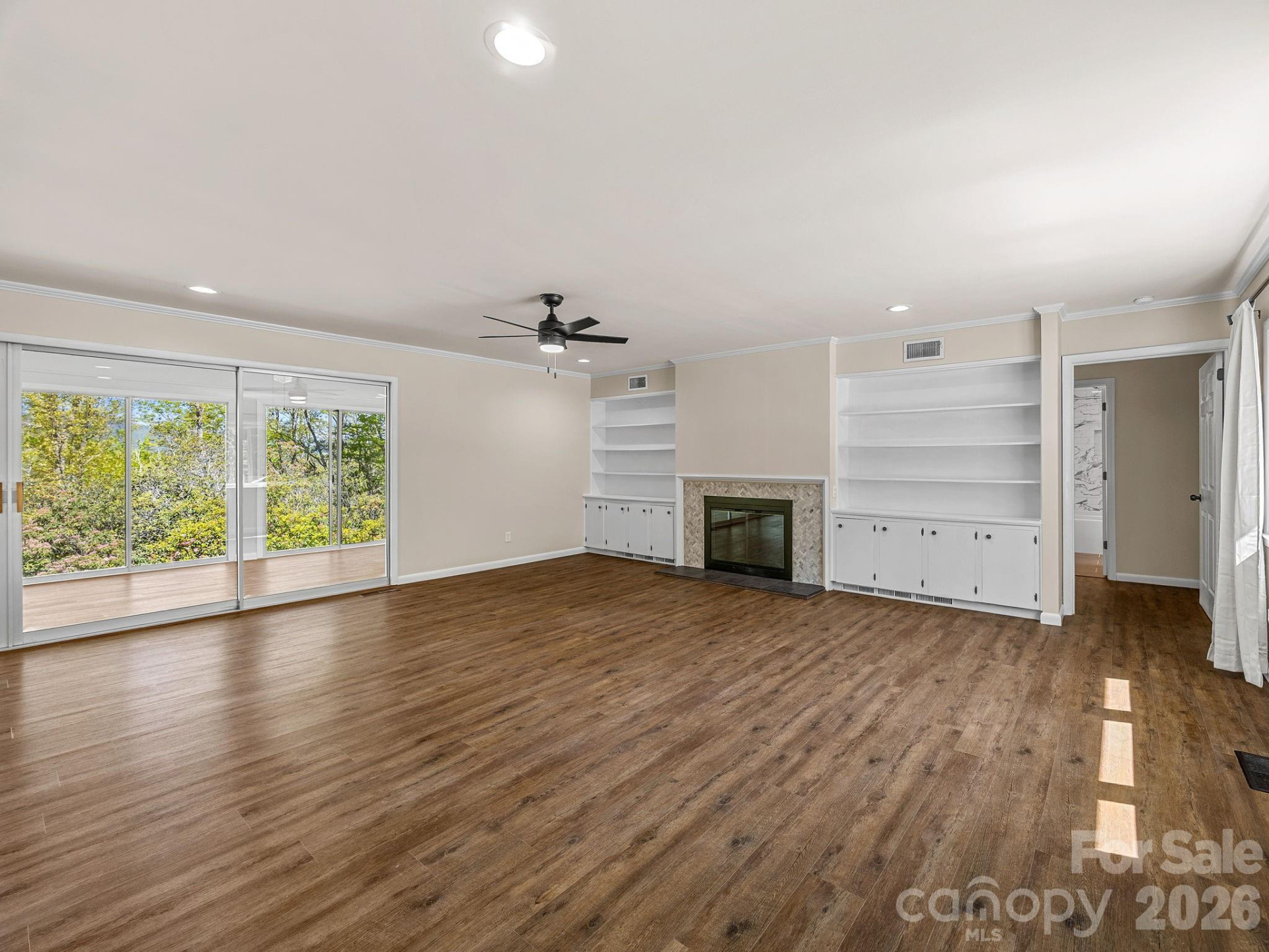 110 Persimmon Hill Court - Photo 12