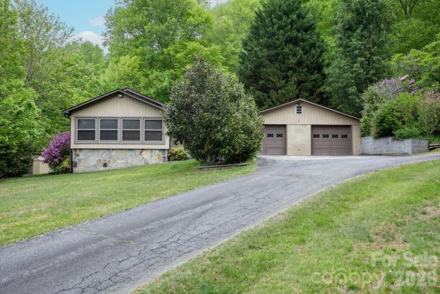 520 Blythe Road, Pisgah Forest, NC, 28768