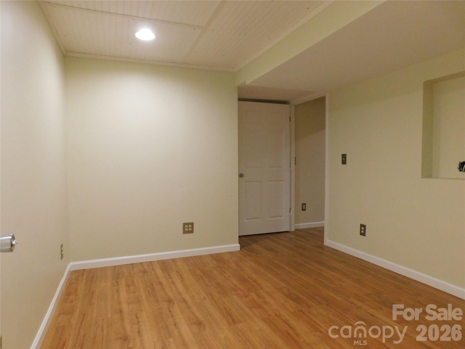 1064 Skye Drive - Photo 32