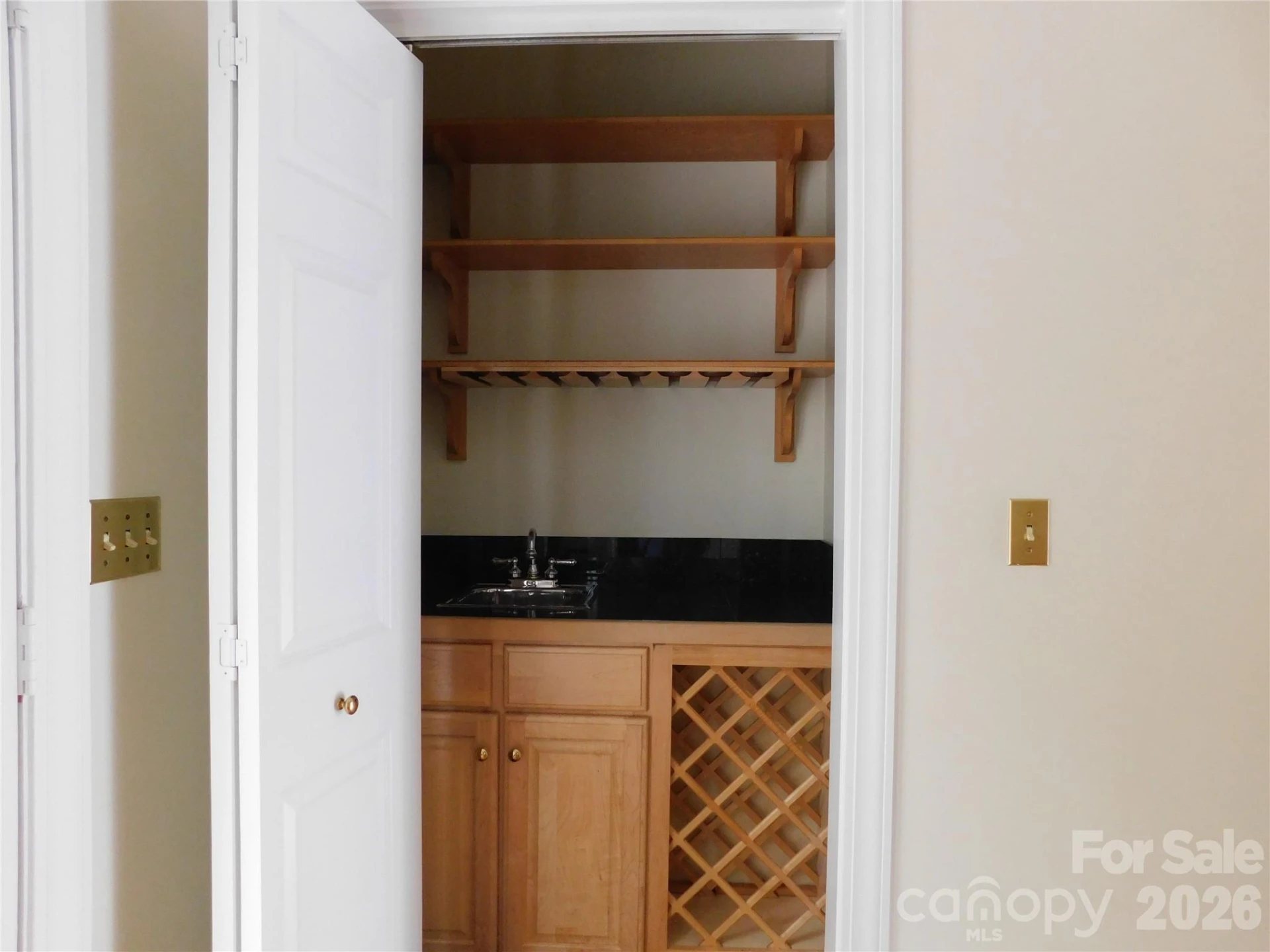 1064 Skye Drive - Photo 7