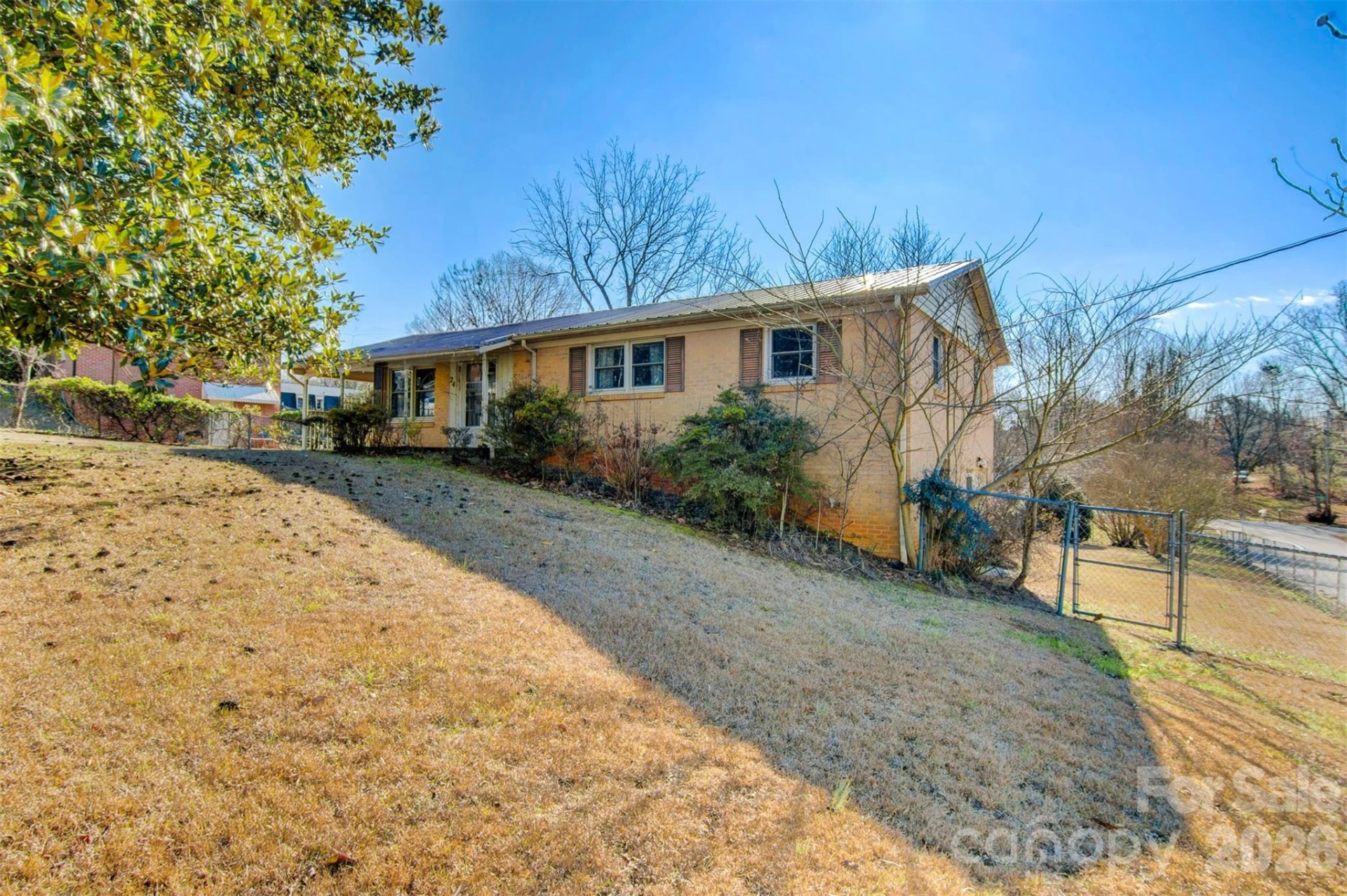 24 Berkley Street - Photo 2