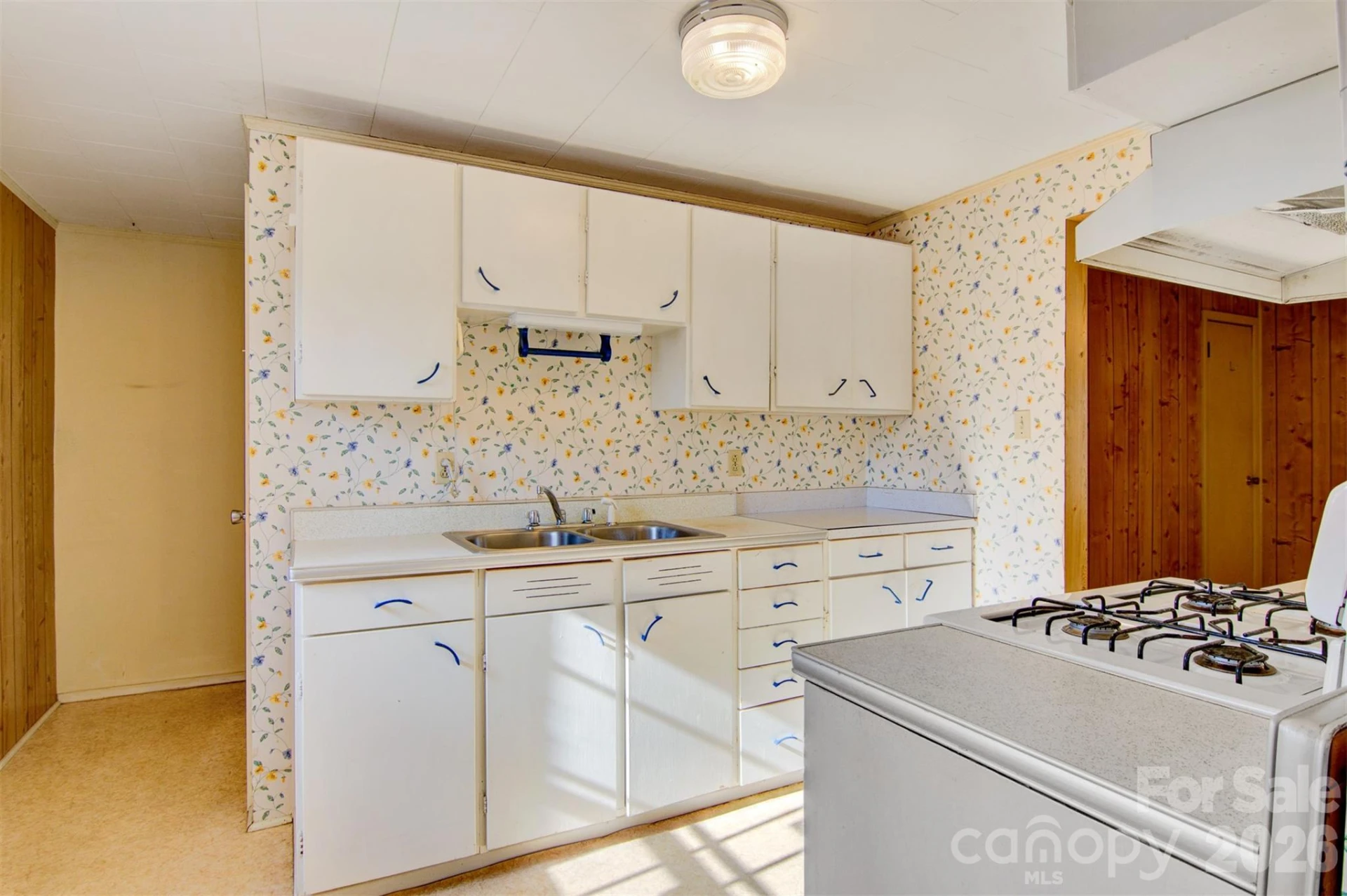 24 Berkley Street - Photo 13