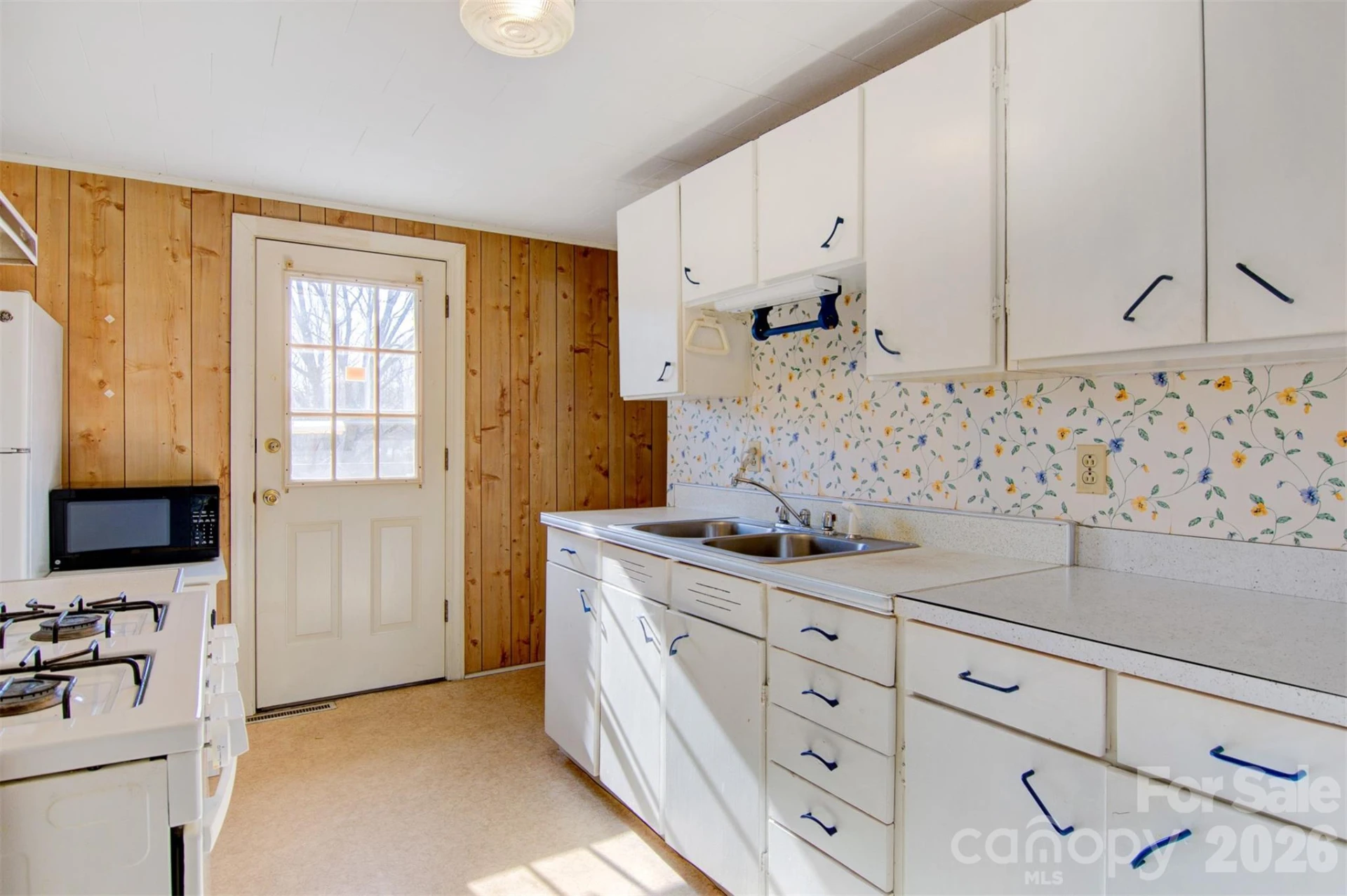 24 Berkley Street - Photo 9