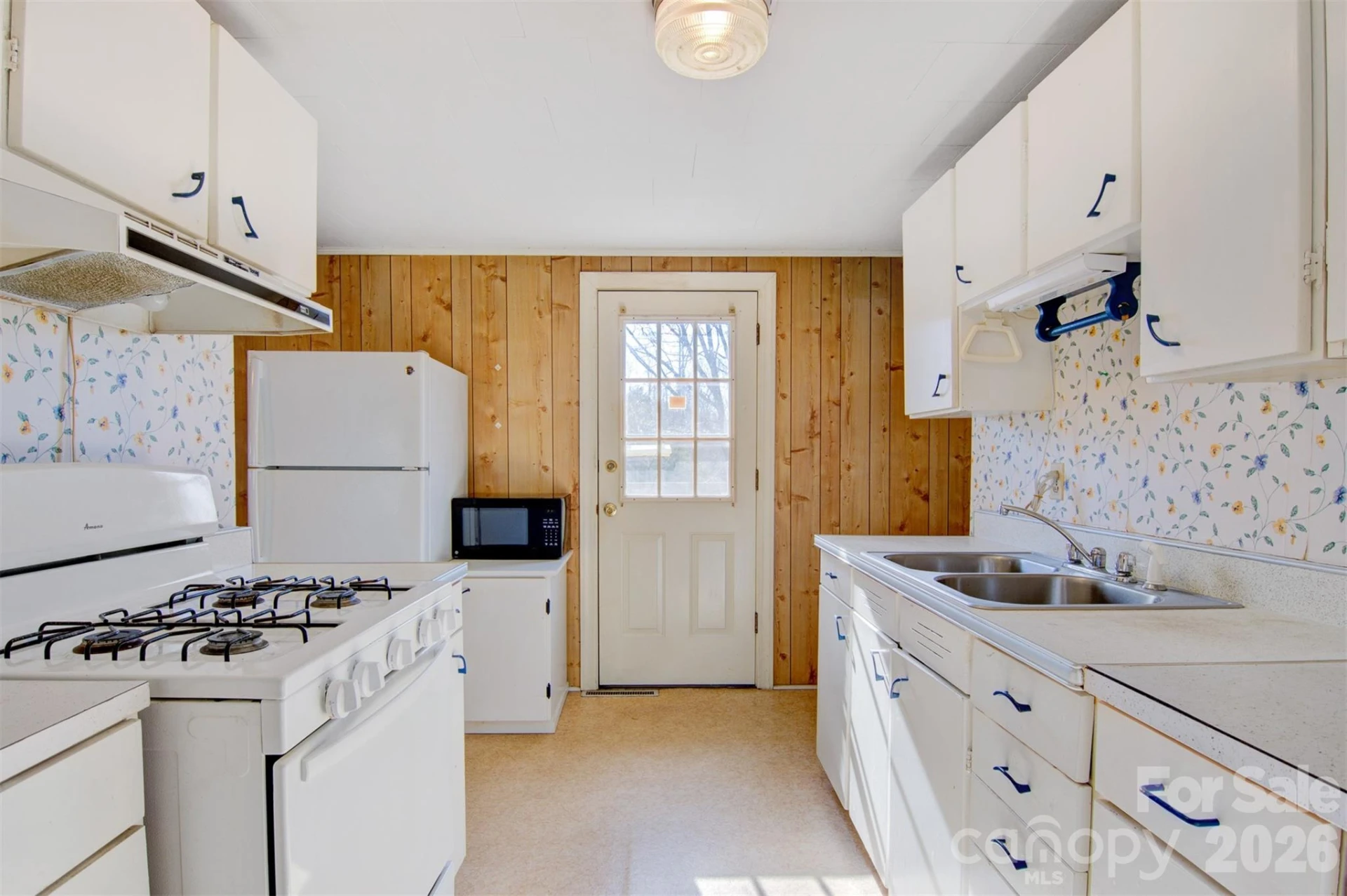 24 Berkley Street - Photo 10