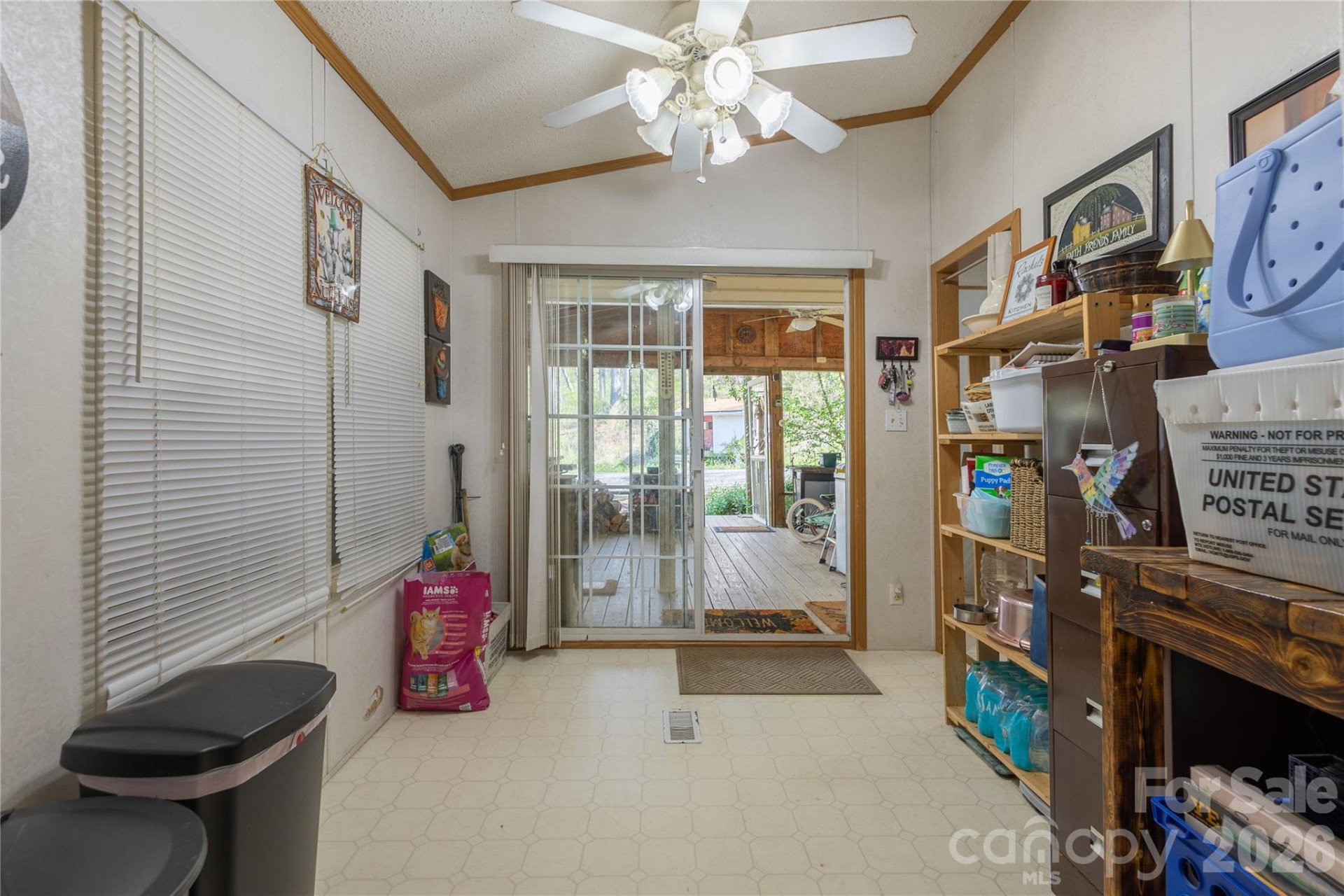 261 Groves Parkway - Photo 22