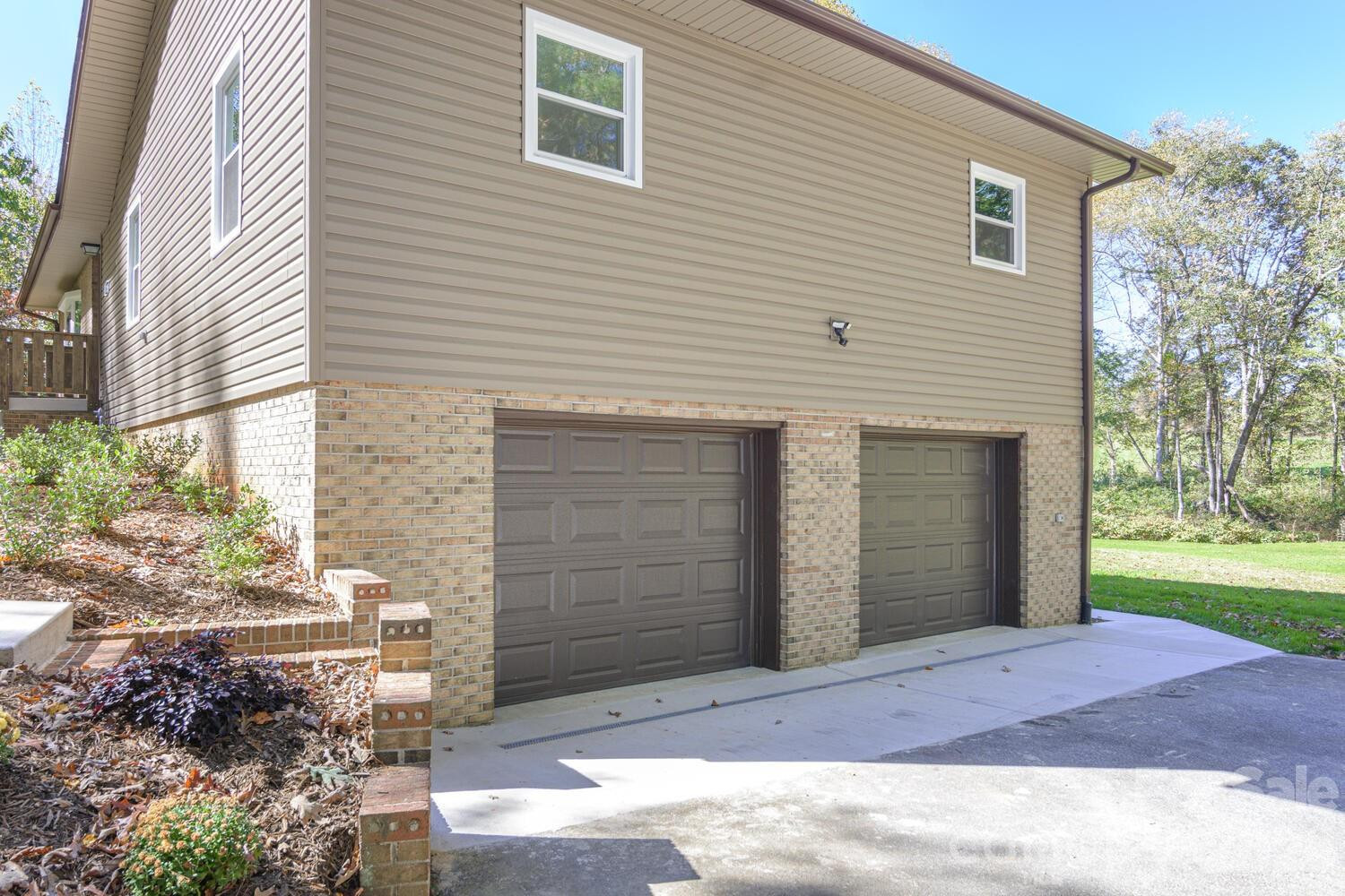 126 Anthony Drive - Photo 38