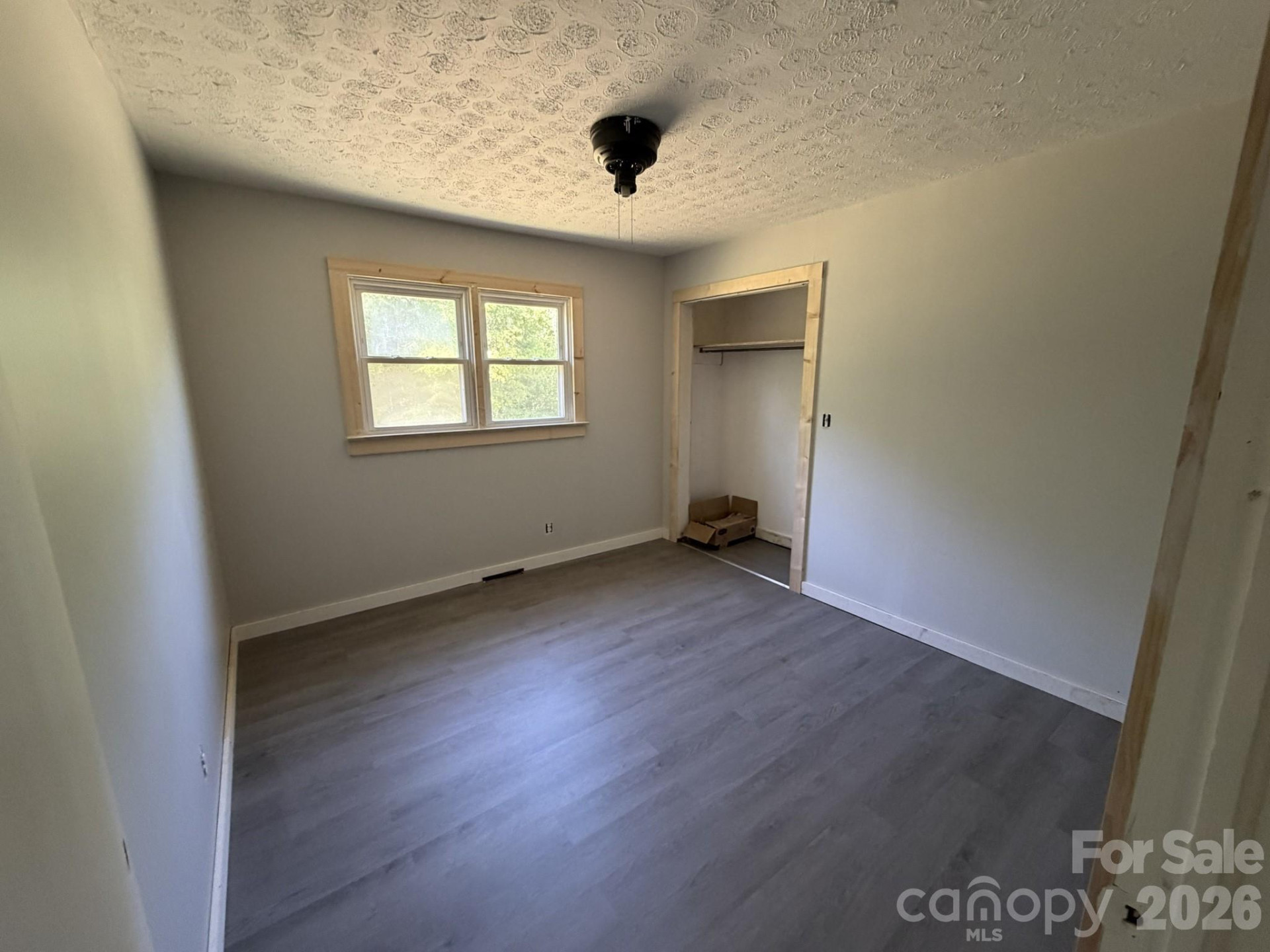 183 Pebble Drive - Photo 5