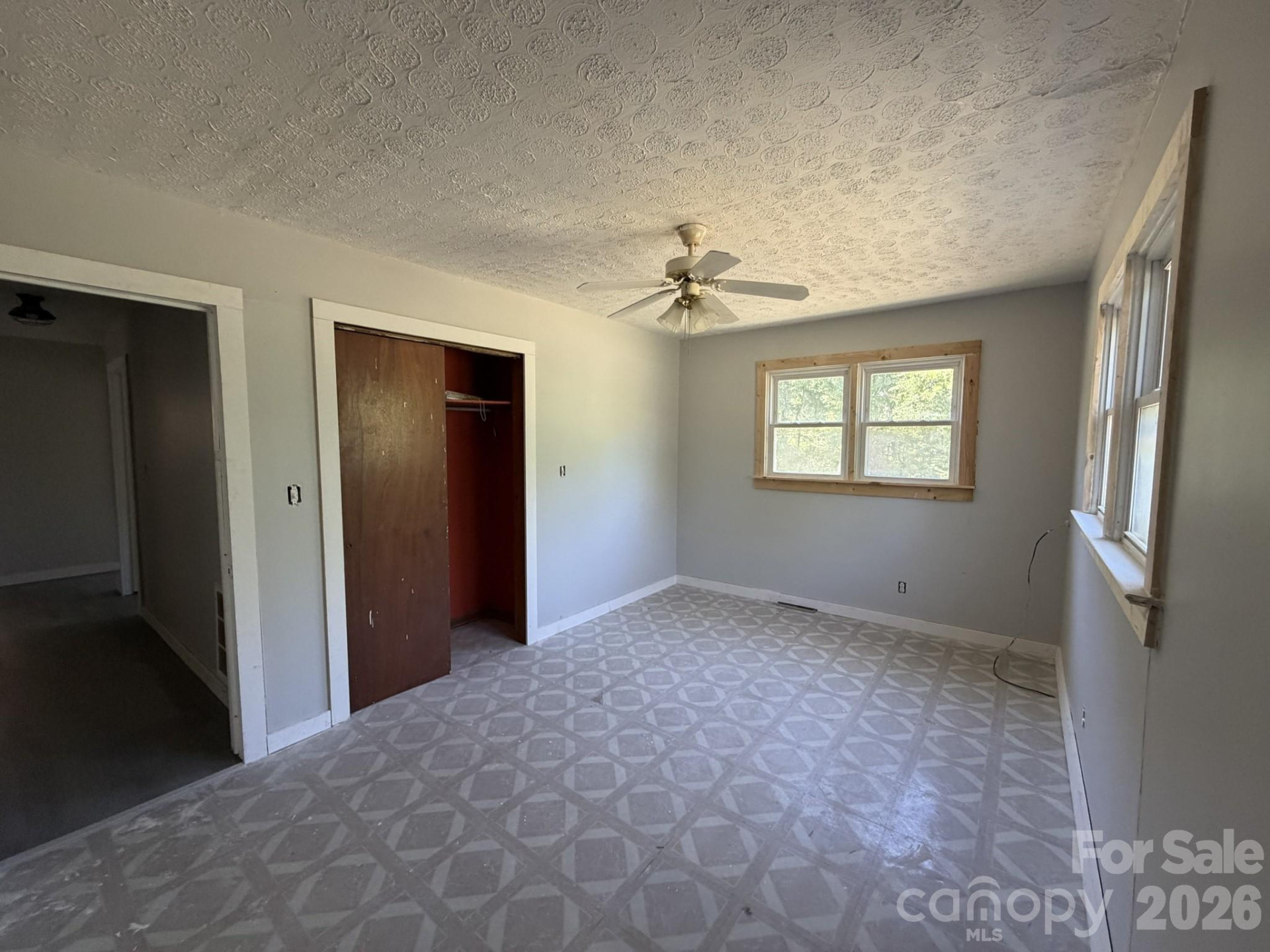 183 Pebble Drive - Photo 8