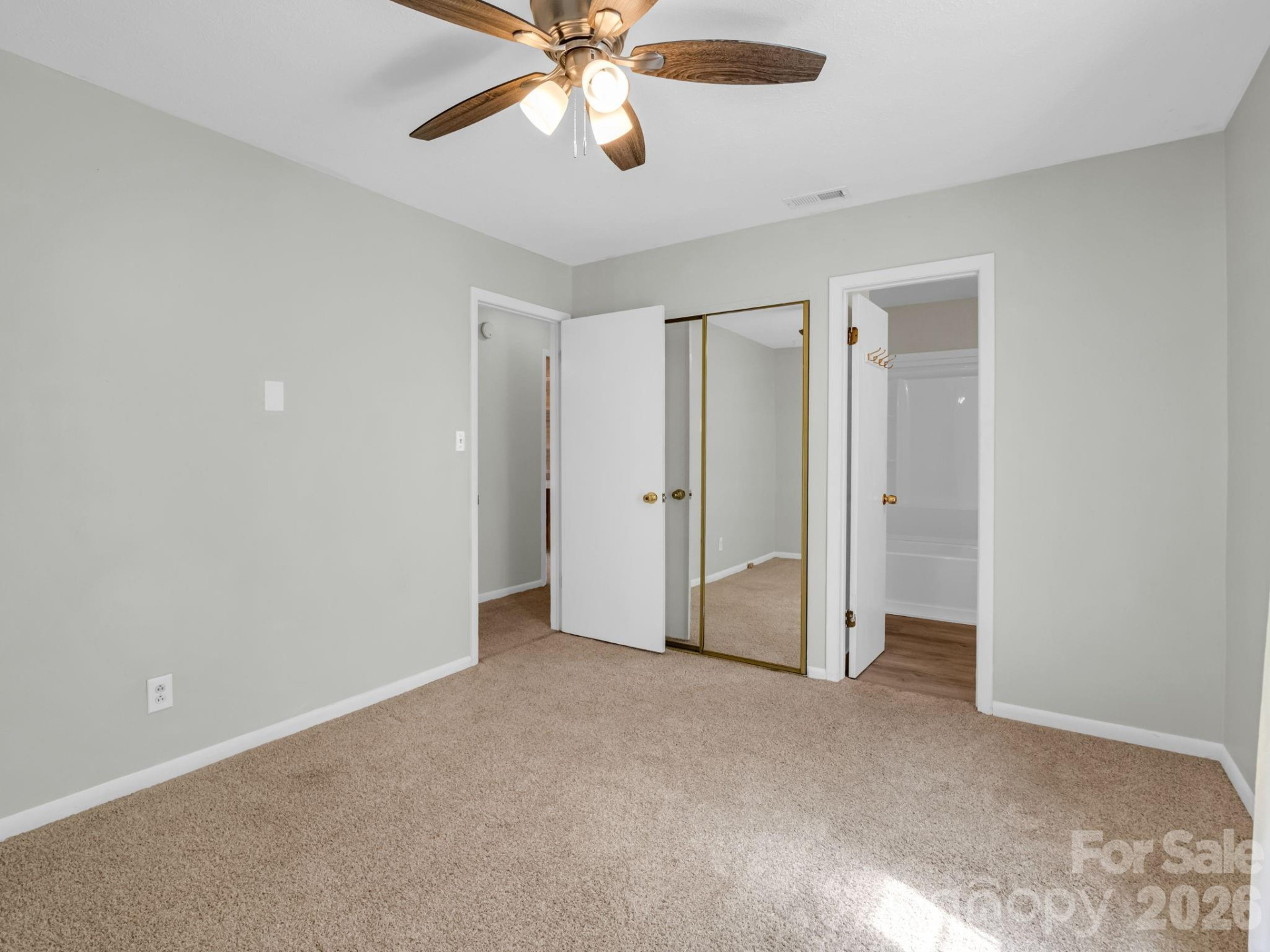 227 Bradshaw Avenue - Photo 16