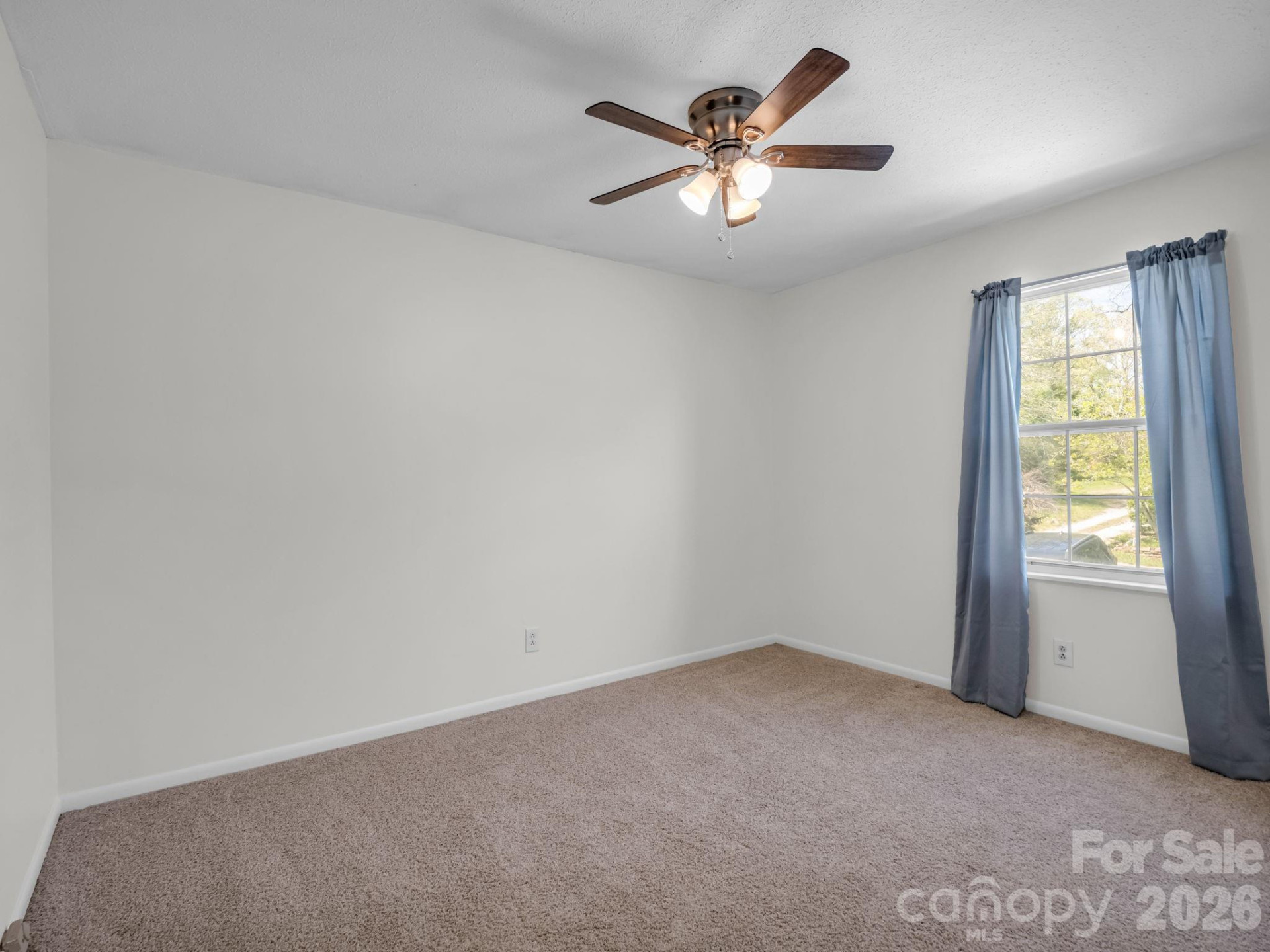 227 Bradshaw Avenue - Photo 18