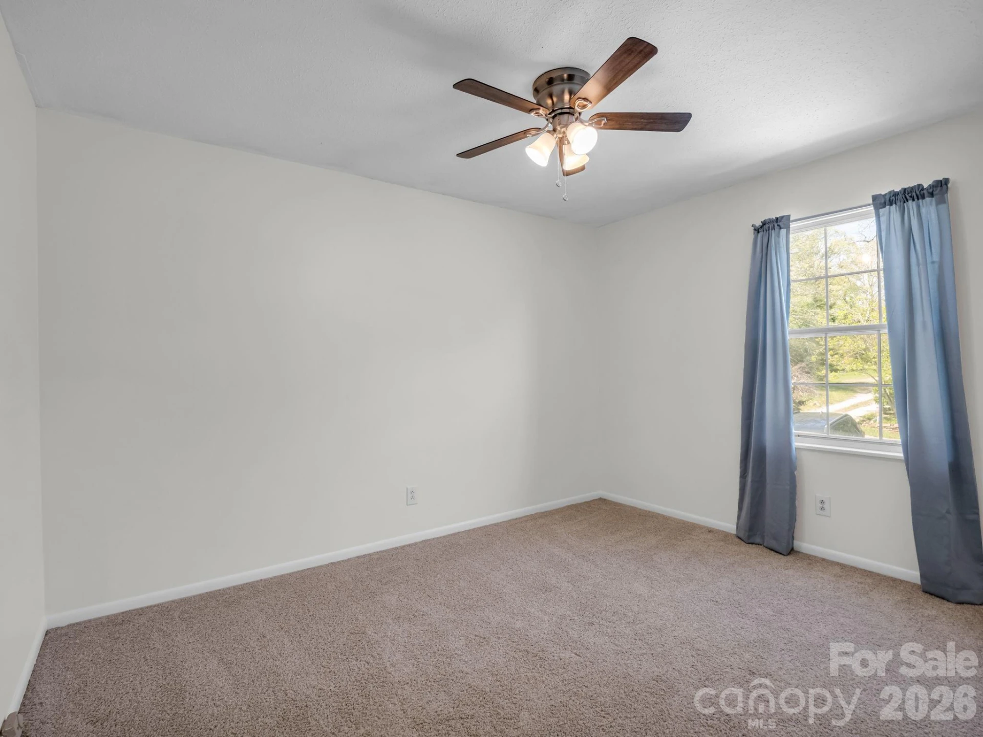 227 Bradshaw Avenue - Photo 18