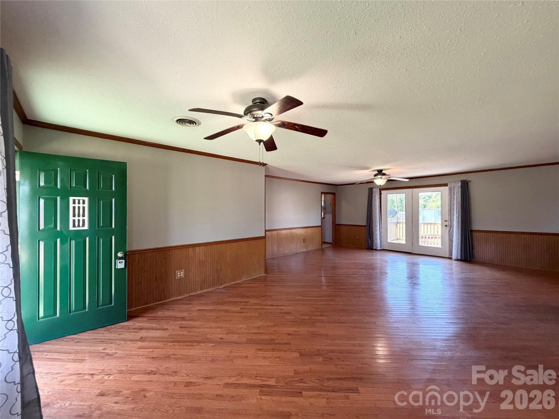 372 Ferry Road - Photo 11